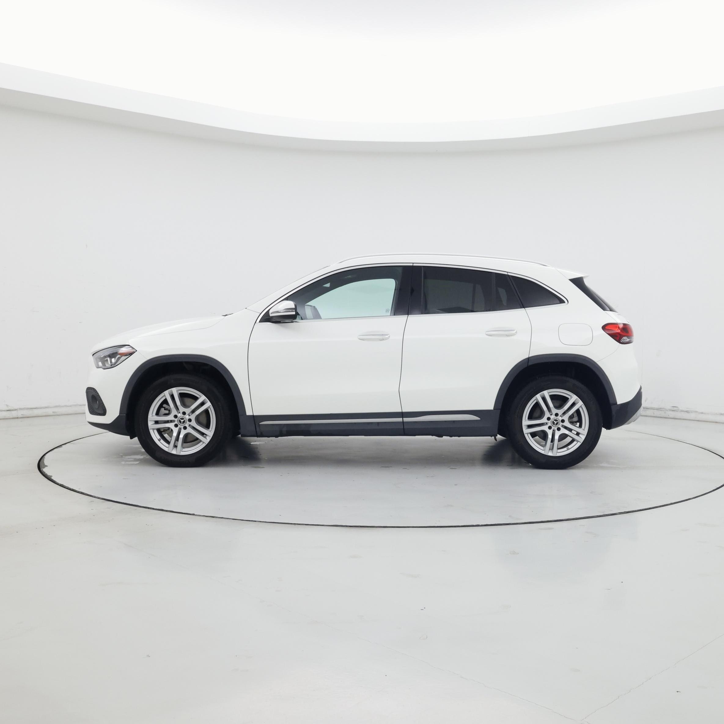 Thumbnail: 2021 Mercedes-Benz GLA - 3