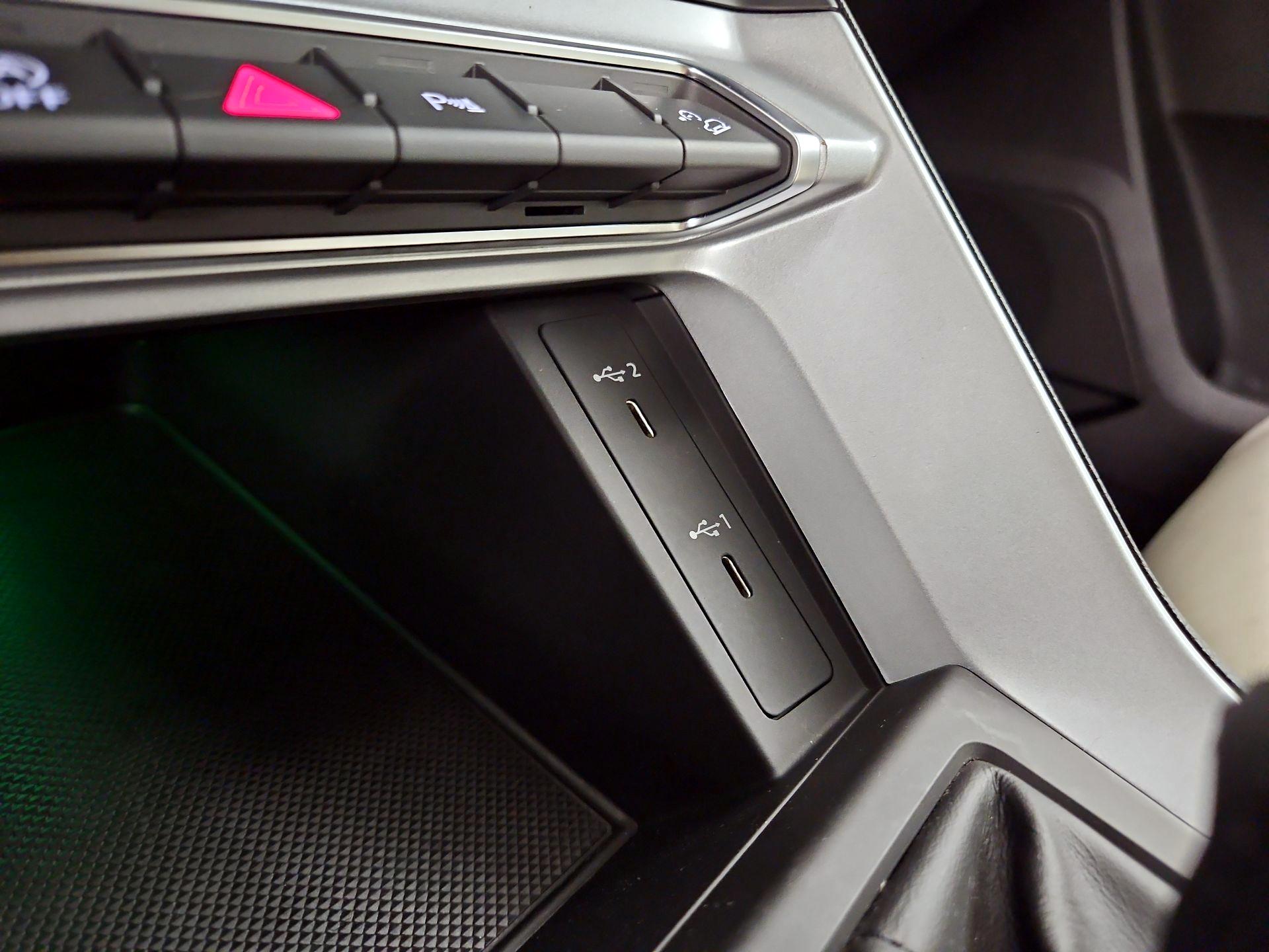 Thumbnail: 2022 Audi Q3 - 19