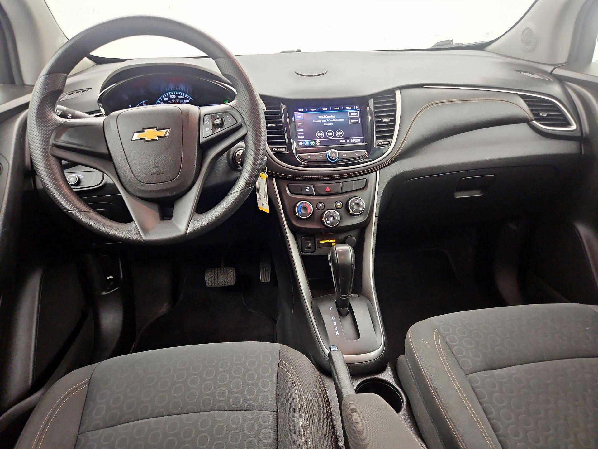 Thumbnail: 2021 Chevrolet Trax - 9