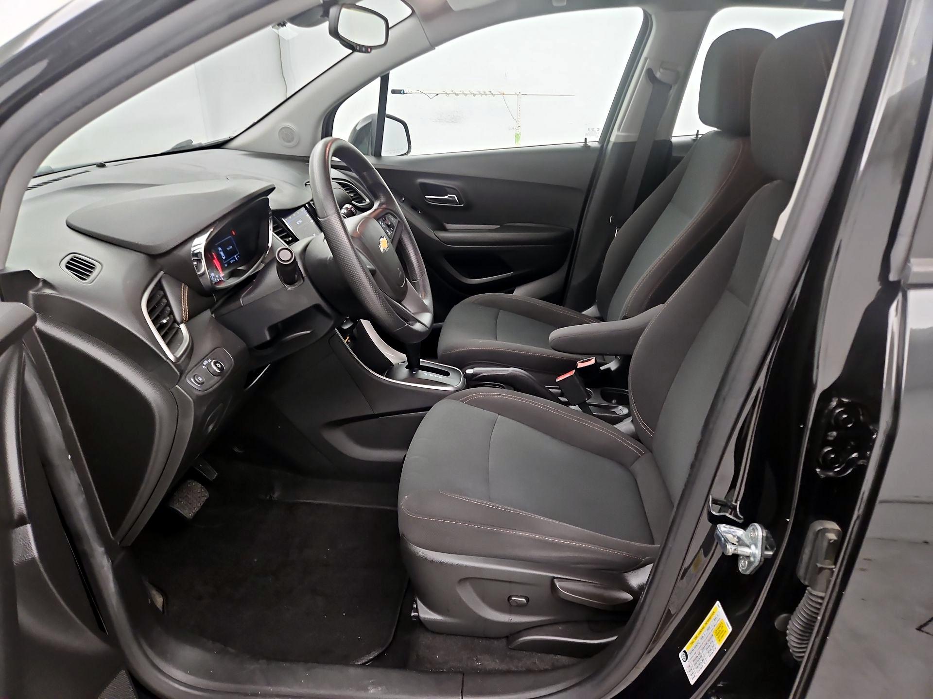 Thumbnail: 2021 Chevrolet Trax - 11