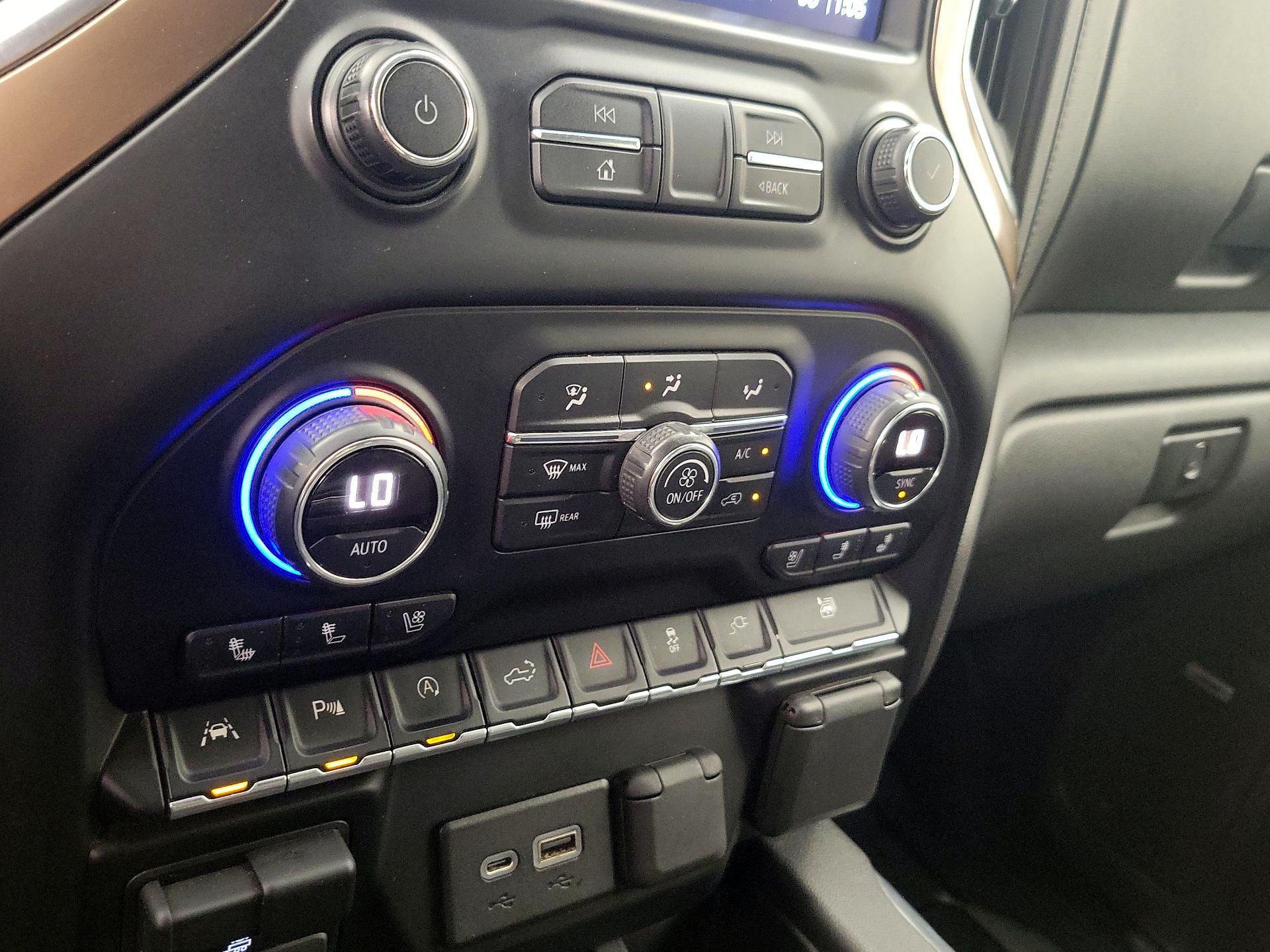 Thumbnail: 2019 Chevrolet Silverado 1500 - 17