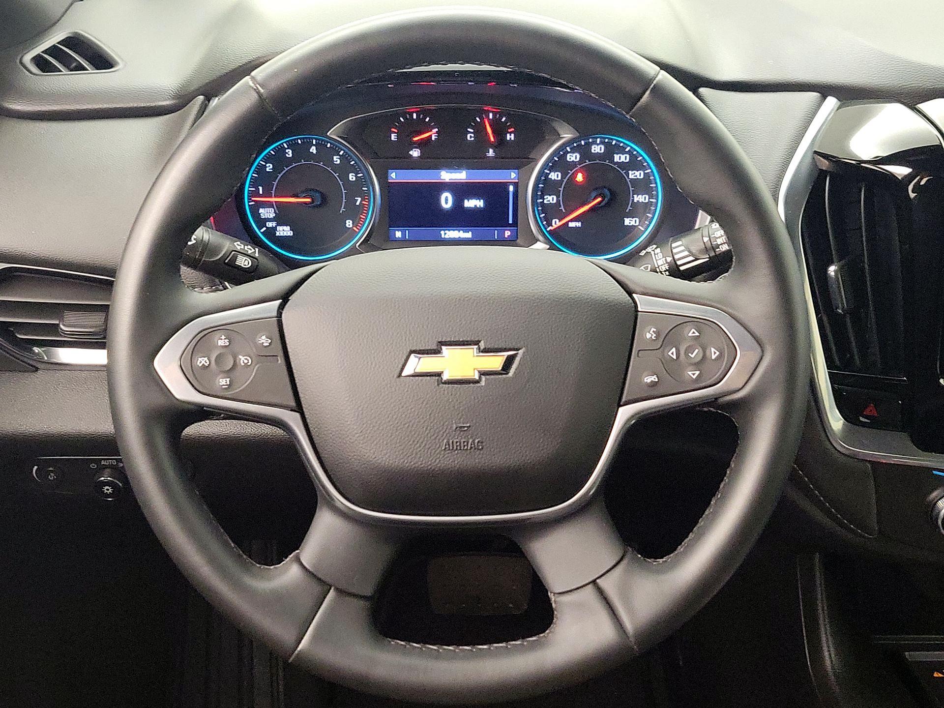 Thumbnail: 2023 Chevrolet Traverse - 10