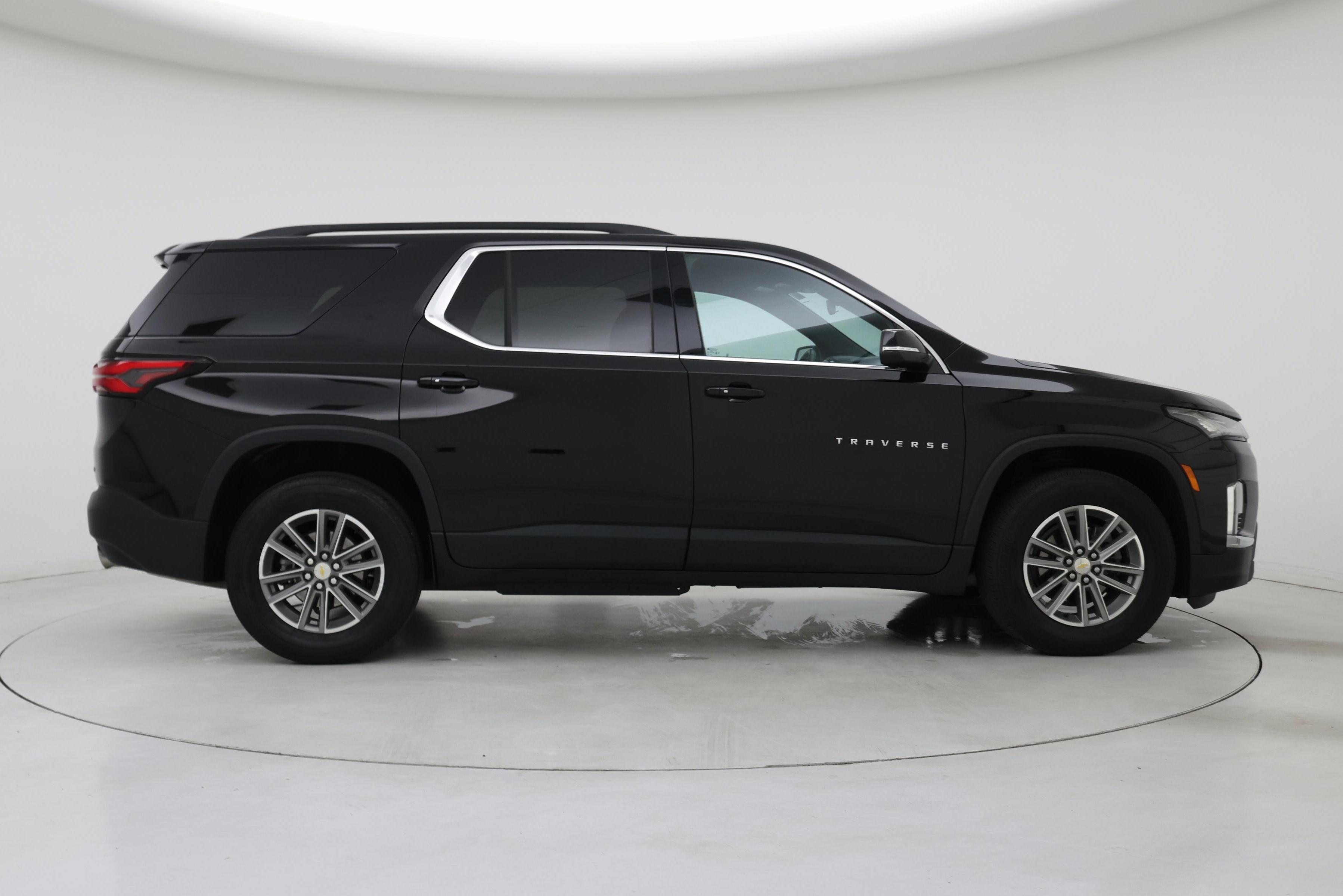 Thumbnail: 2023 Chevrolet Traverse - 7