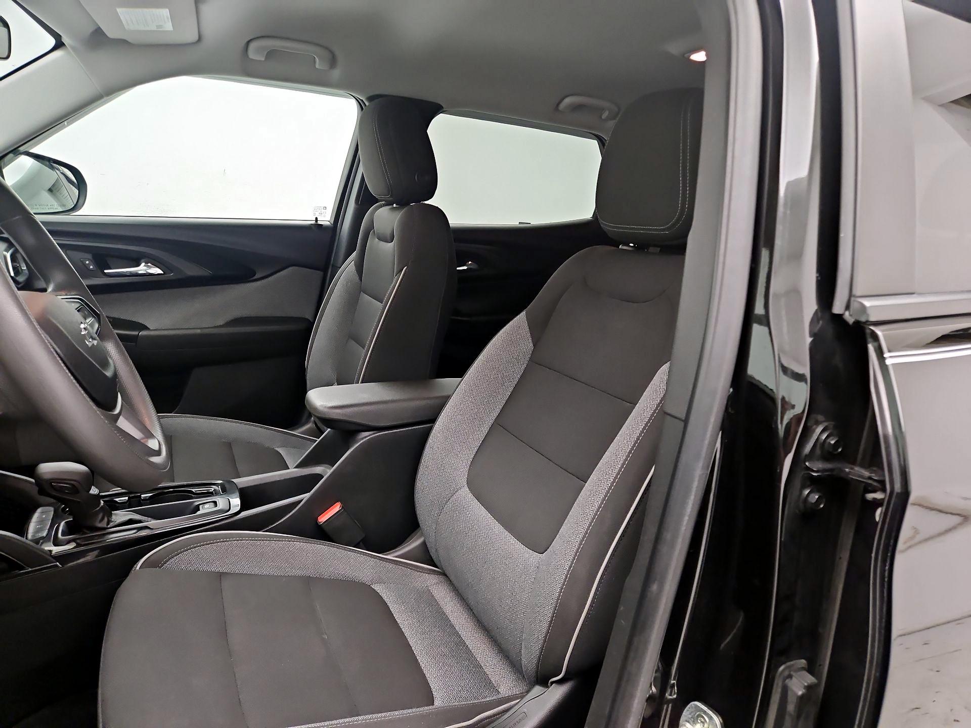 Thumbnail: 2021 Chevrolet TrailBlazer - 11