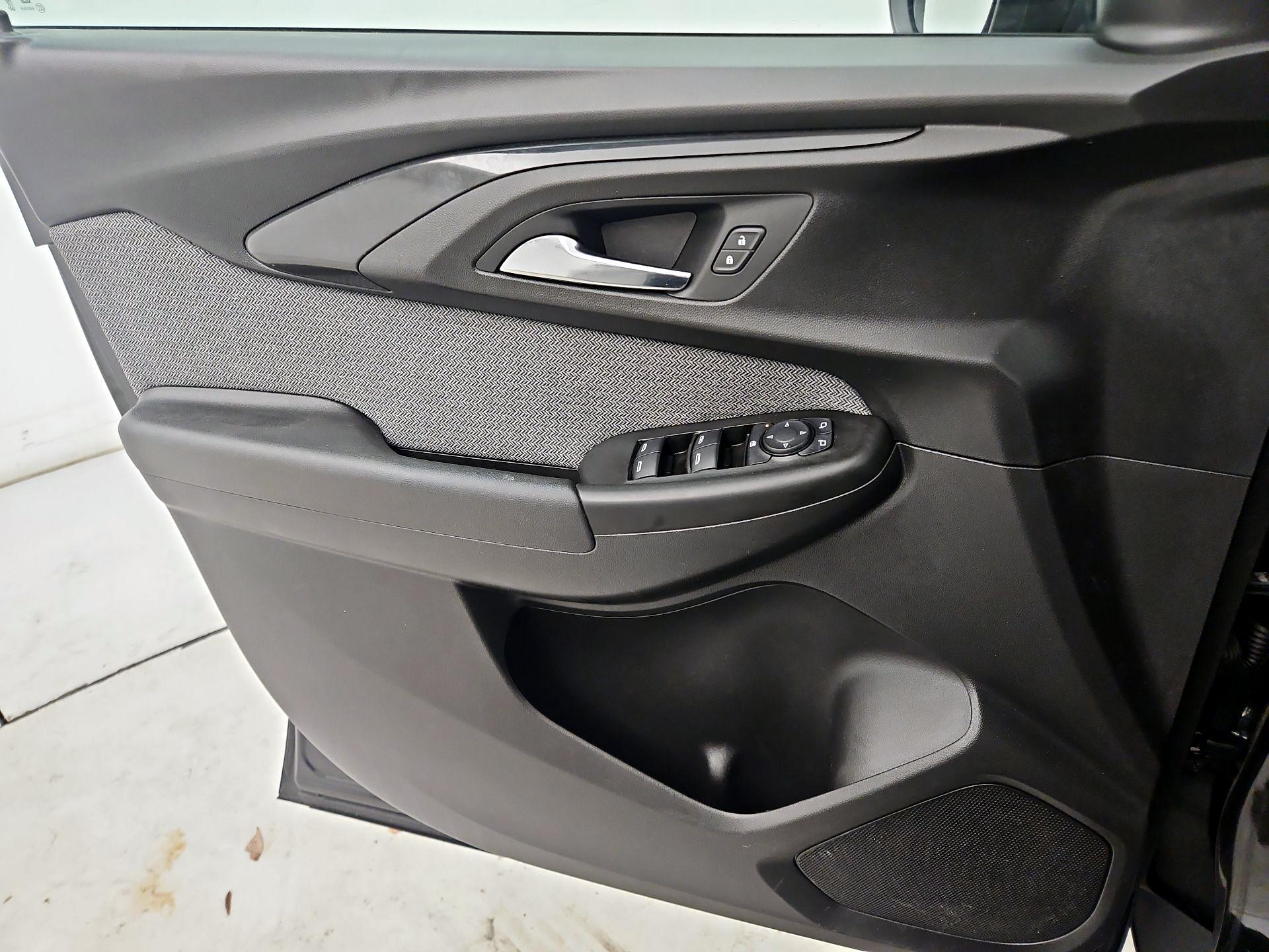 Thumbnail: 2021 Chevrolet TrailBlazer - 12