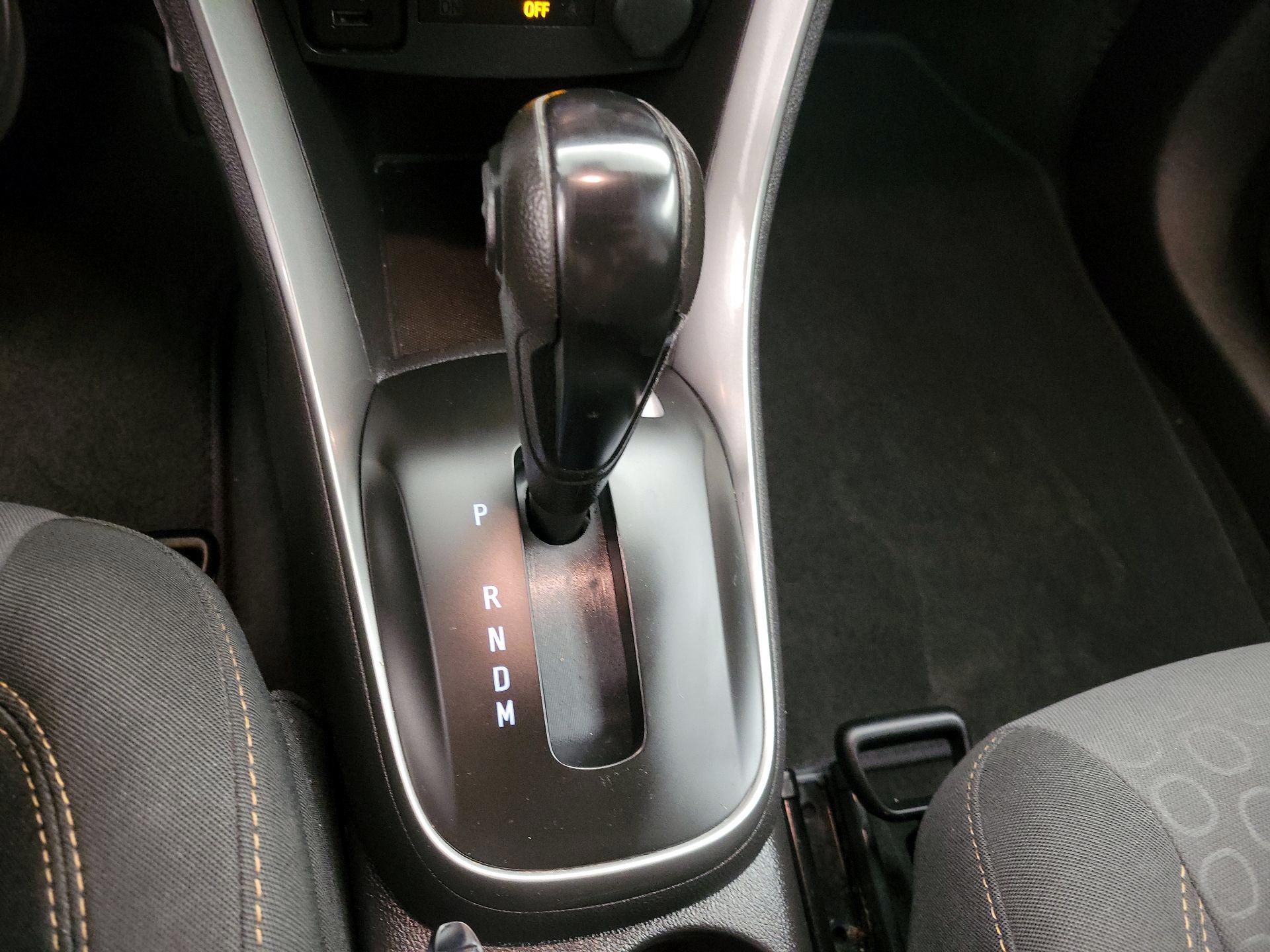 Thumbnail: 2020 Chevrolet Trax - 17