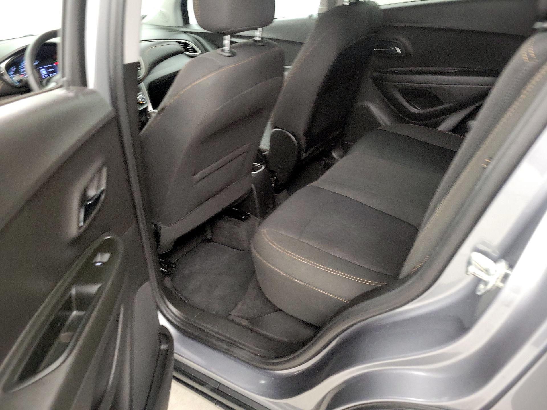 Thumbnail: 2020 Chevrolet Trax - 19