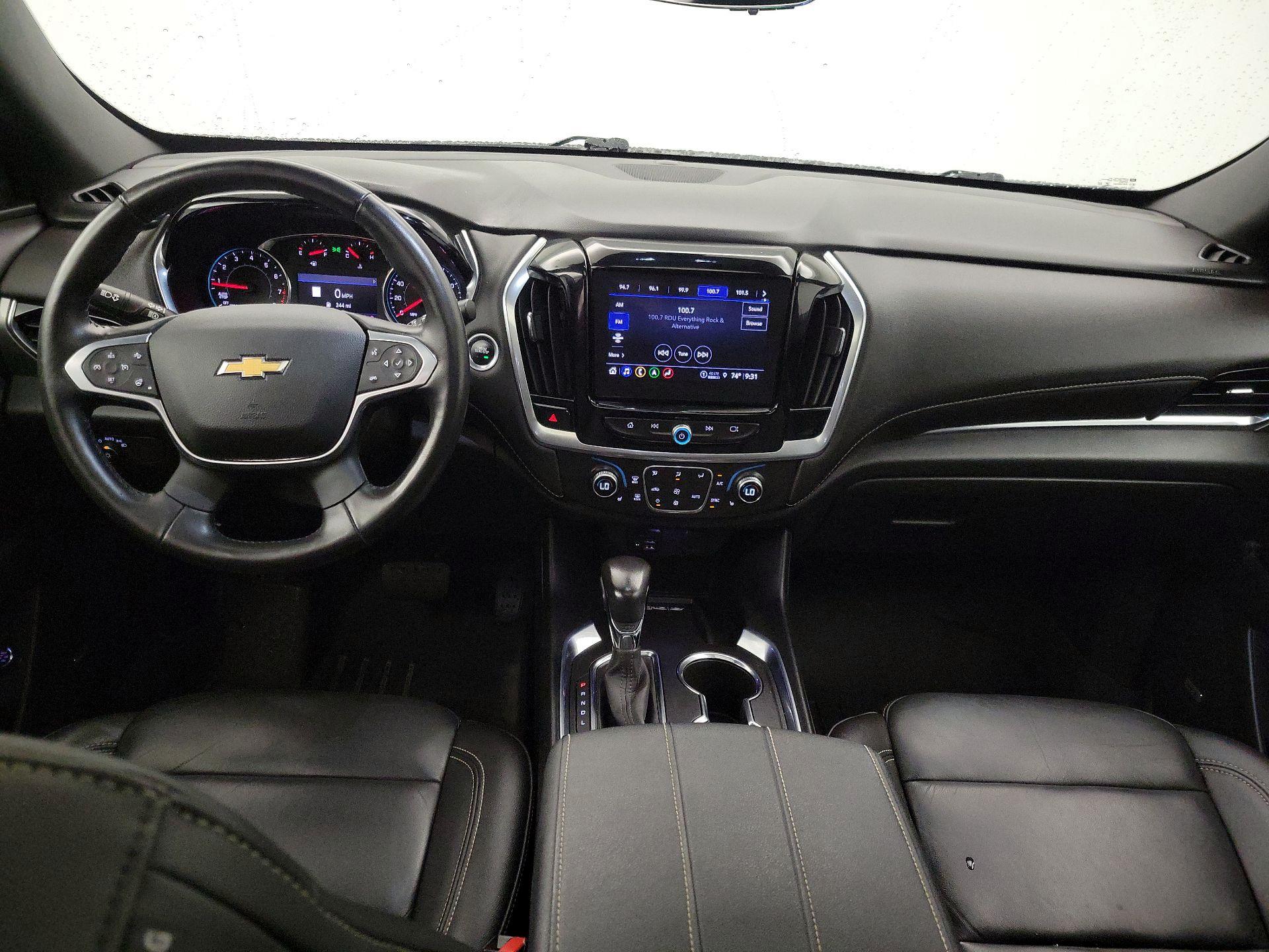 Thumbnail: 2022 Chevrolet Traverse - 9
