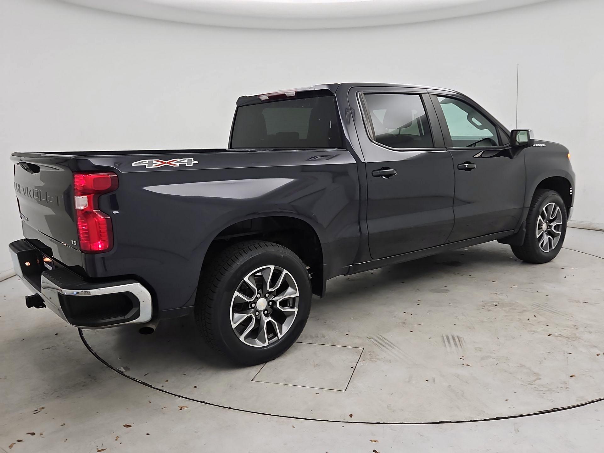 Thumbnail: 2022 Chevrolet Silverado 1500 - 5