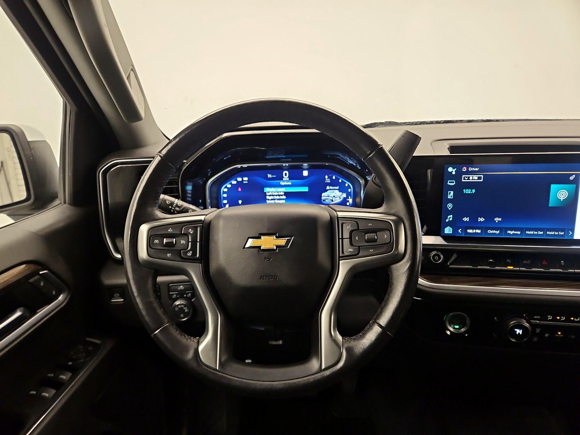 Thumbnail: 2022 Chevrolet Silverado 1500 - 10