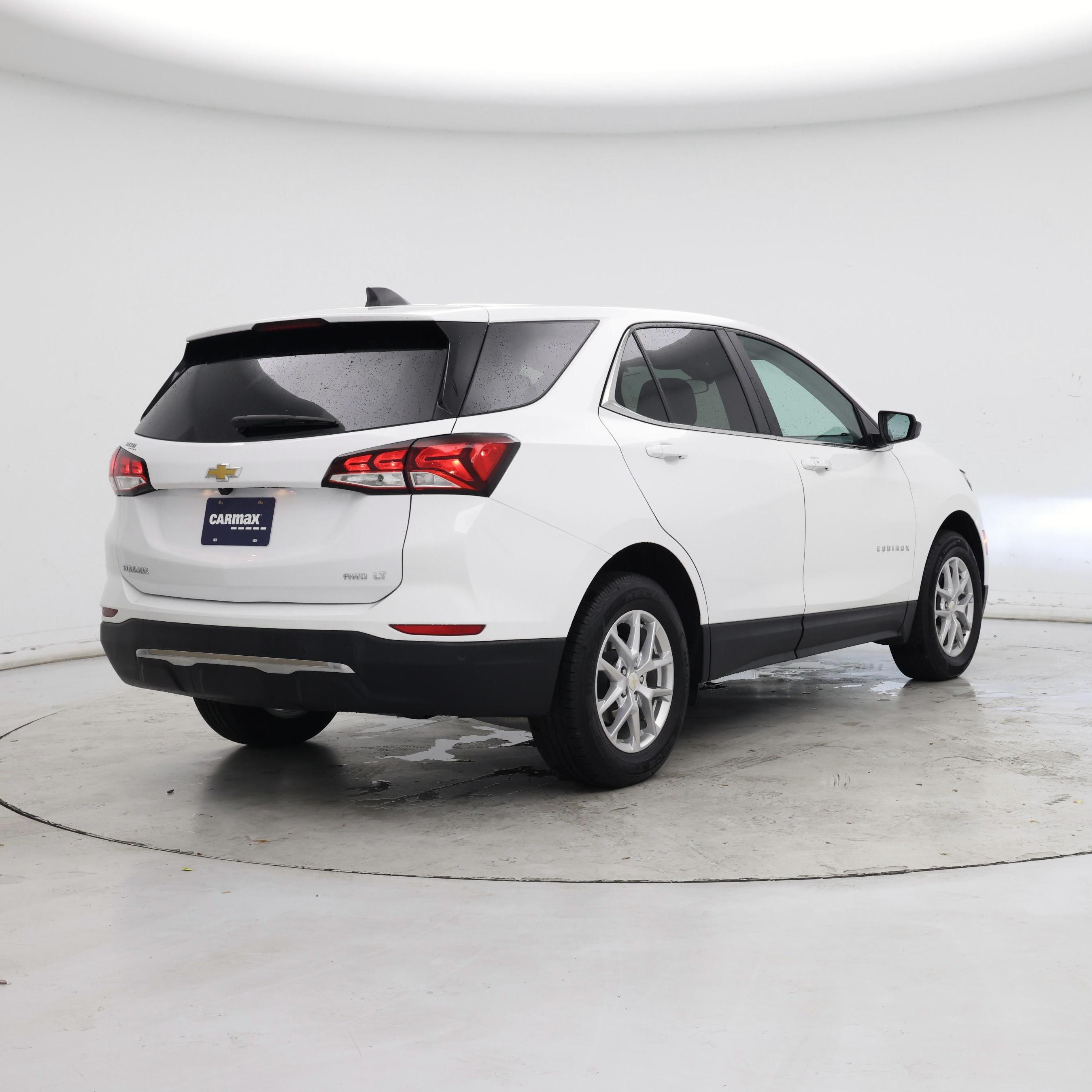 Thumbnail: 2022 Chevrolet Equinox - 8