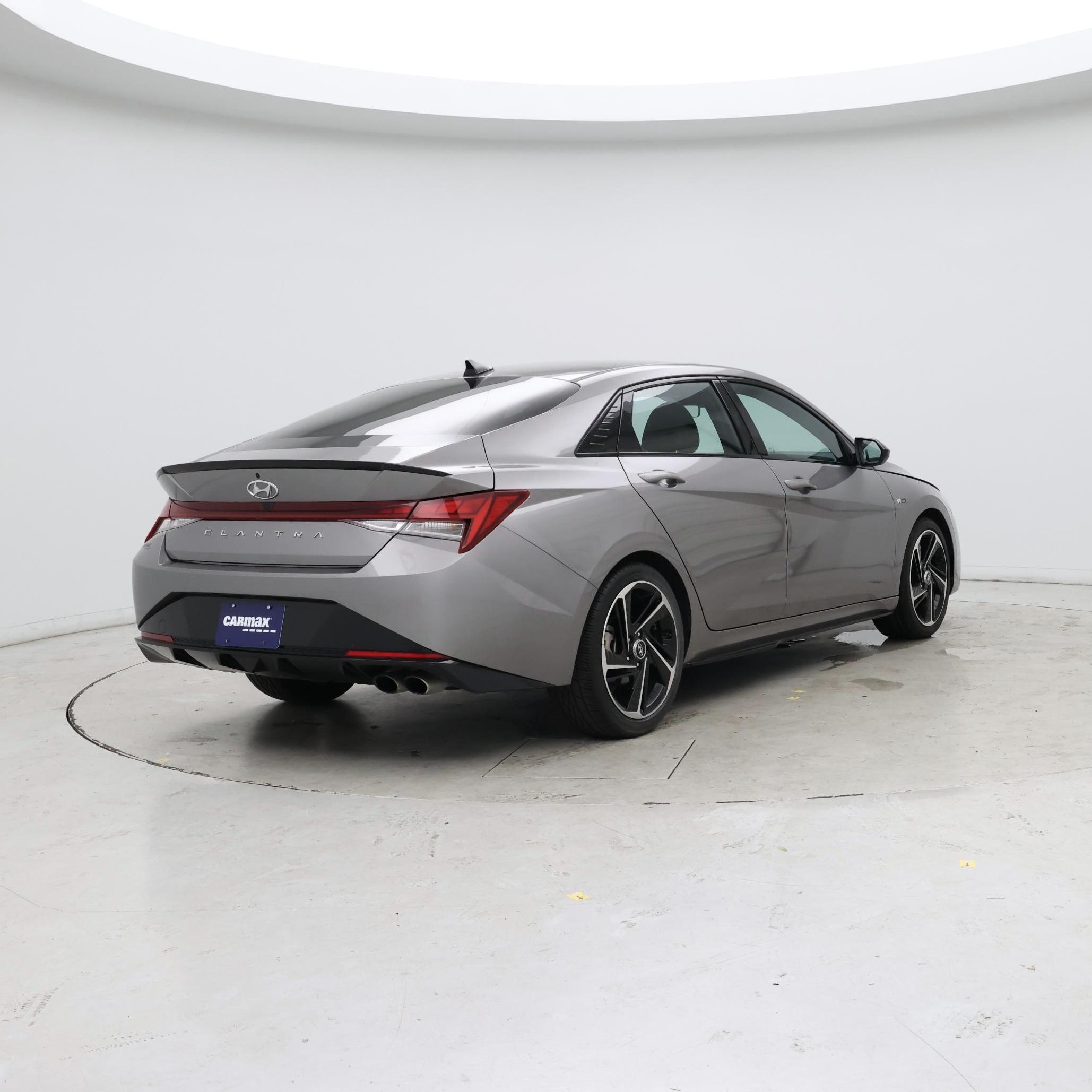 Thumbnail: 2023 Hyundai Elantra - 8