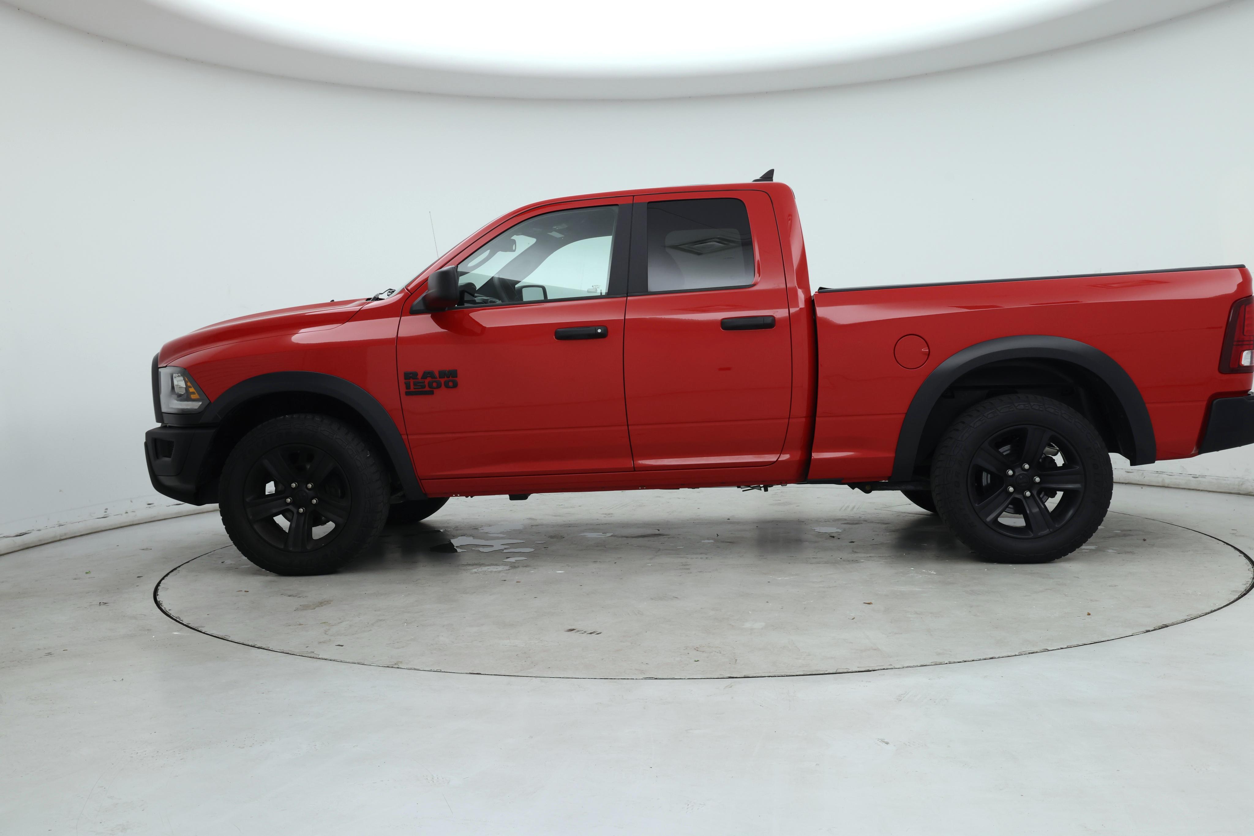 Thumbnail: 2021 RAM 1500 Classic - 3