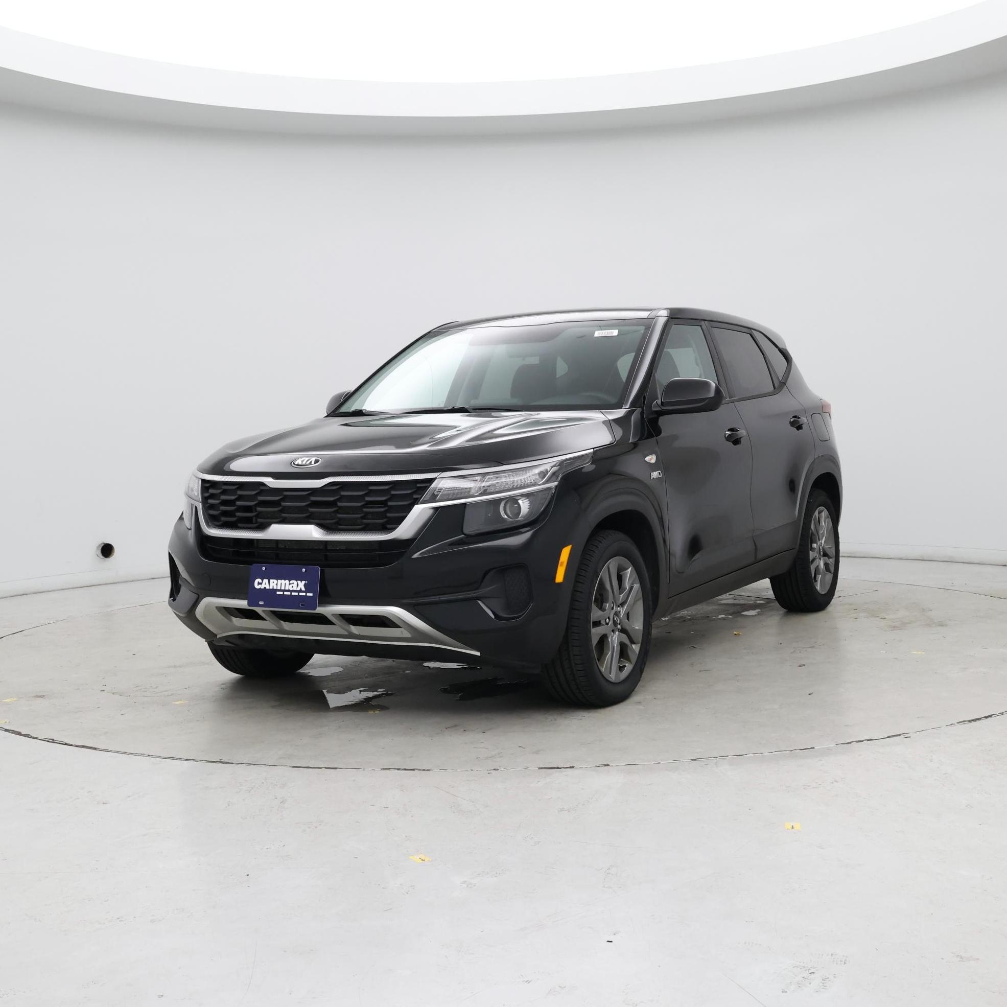 Thumbnail: 2021 Kia Seltos - 4