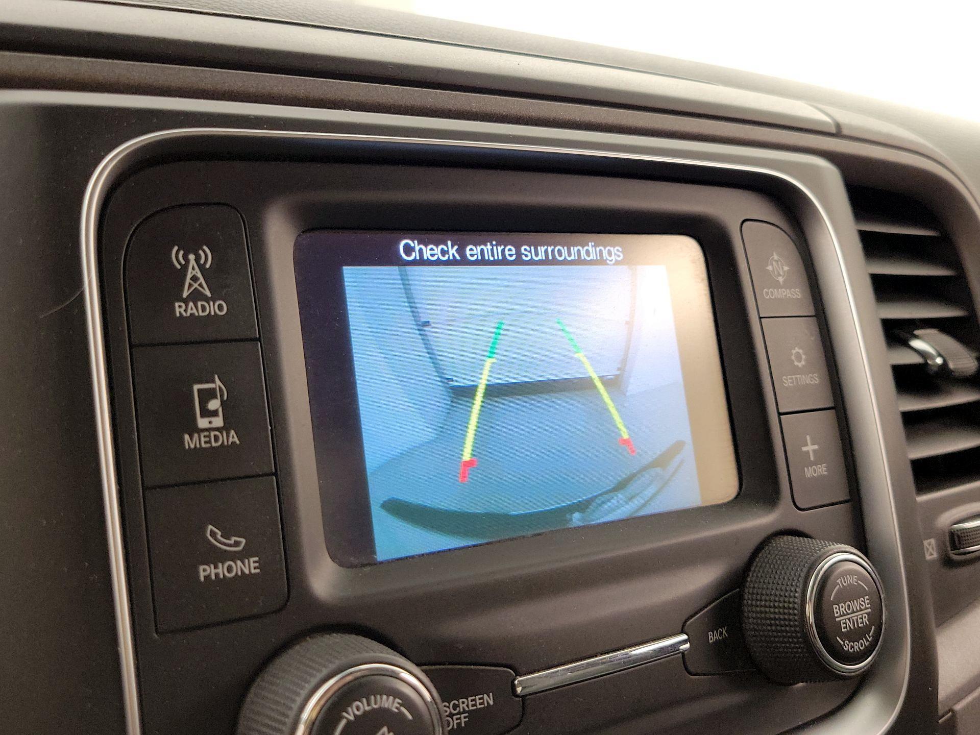 Thumbnail: 2020 RAM 1500 Classic - 14