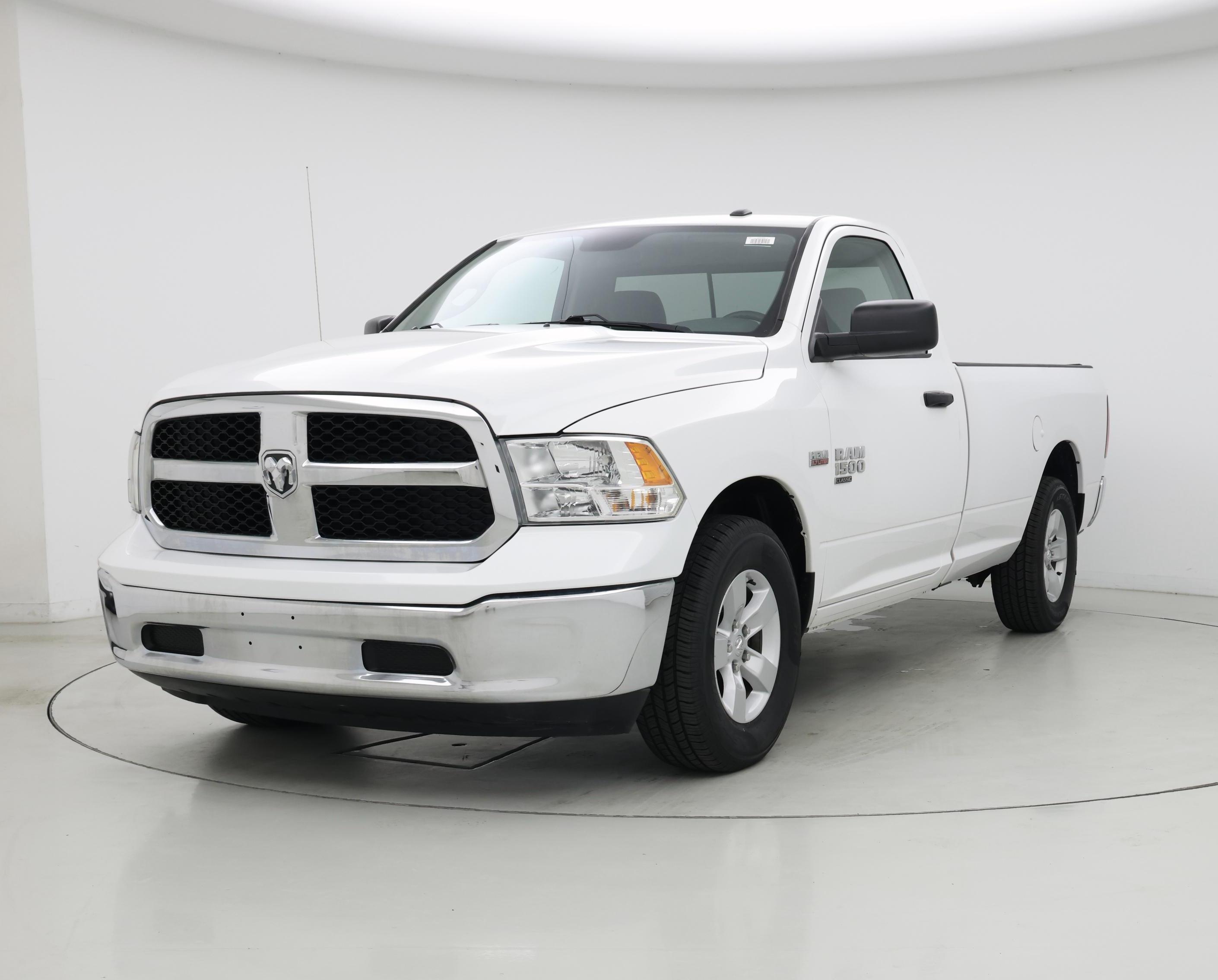 Thumbnail: 2020 RAM 1500 Classic - 4