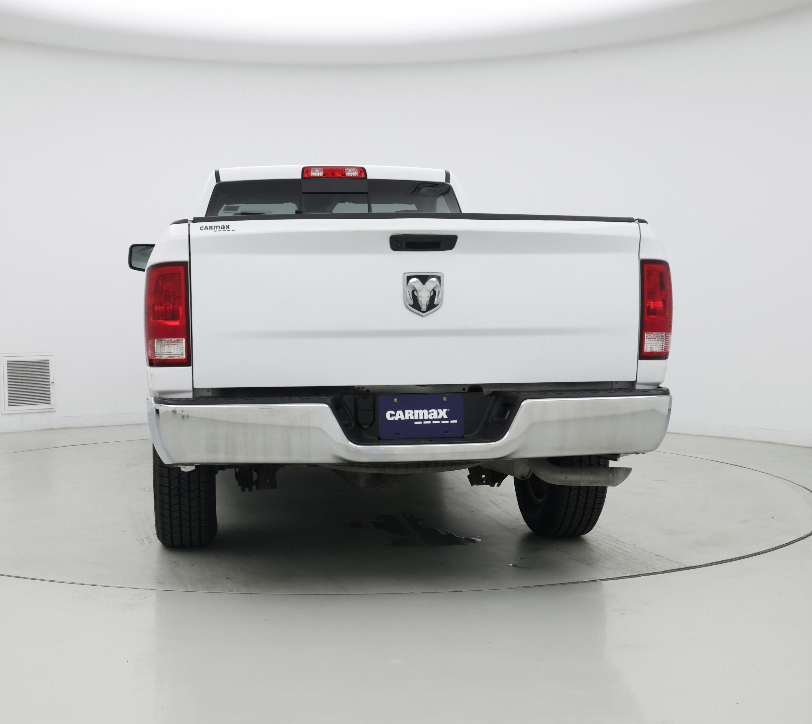 Thumbnail: 2020 RAM 1500 Classic - 6