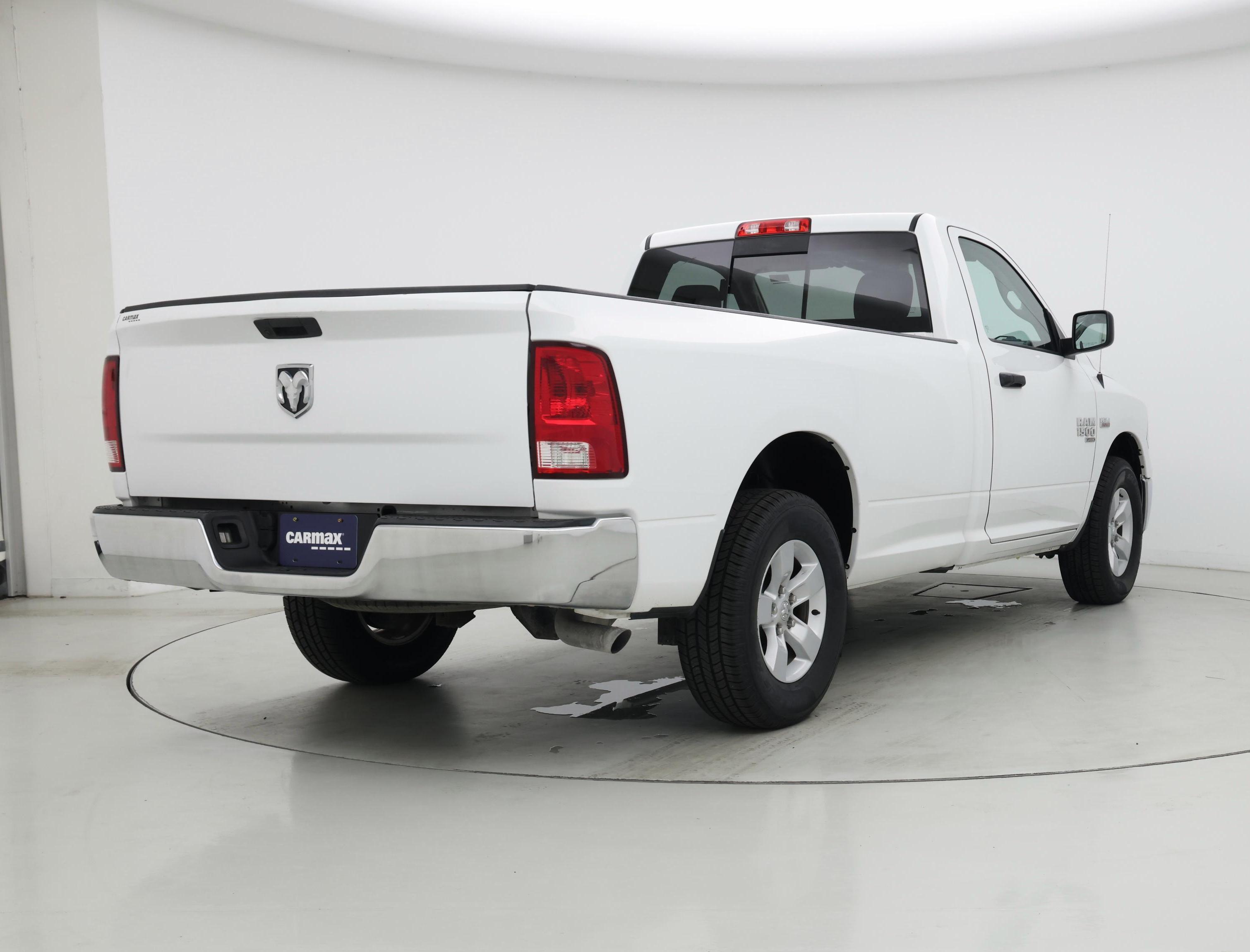 Thumbnail: 2020 RAM 1500 Classic - 8