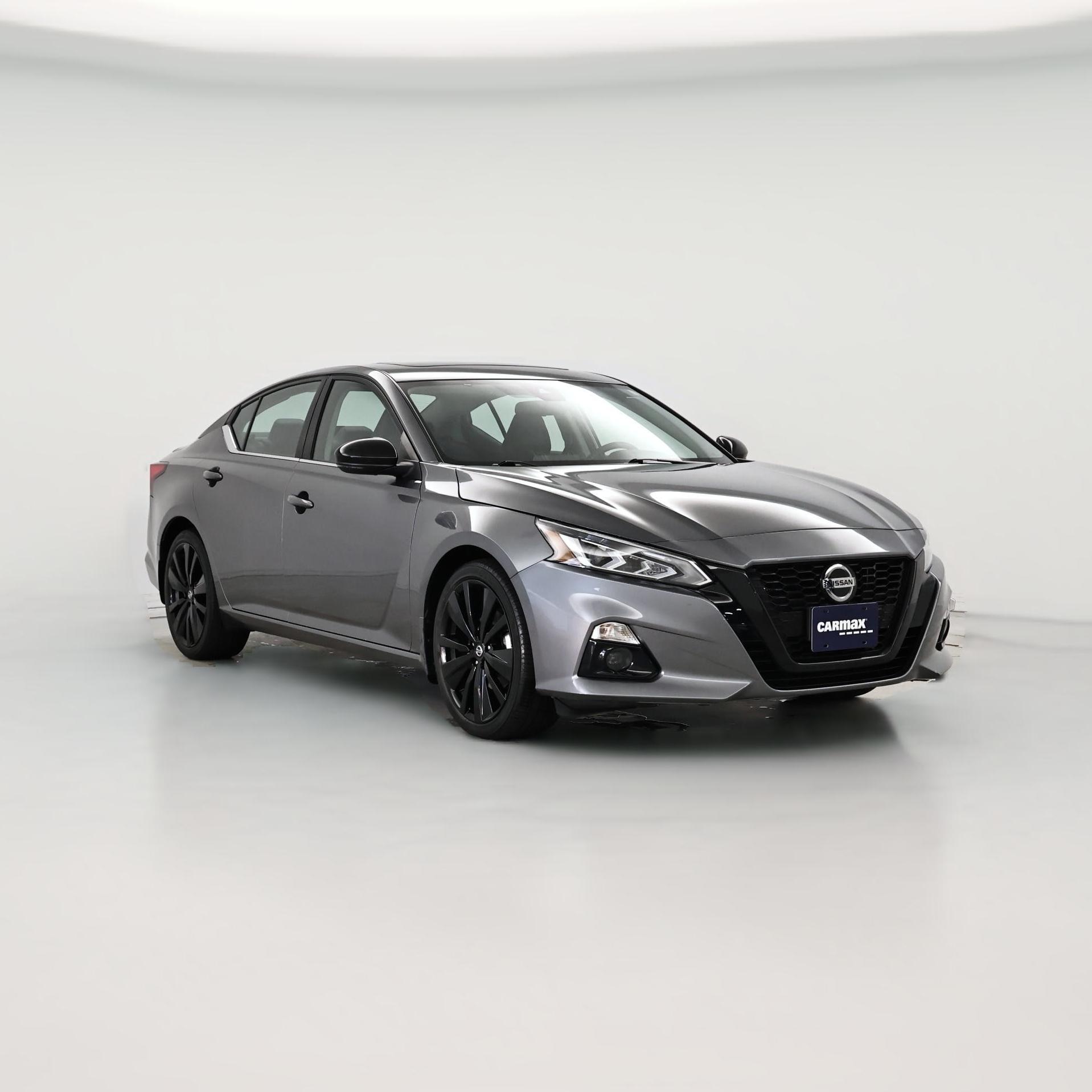 Thumbnail: 2022 Nissan Altima - 1