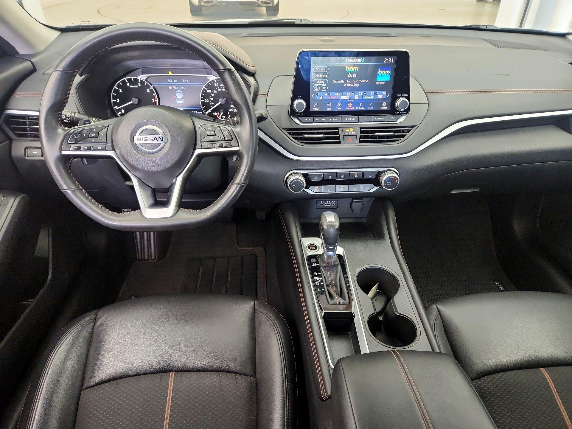 Thumbnail: 2022 Nissan Altima - 9