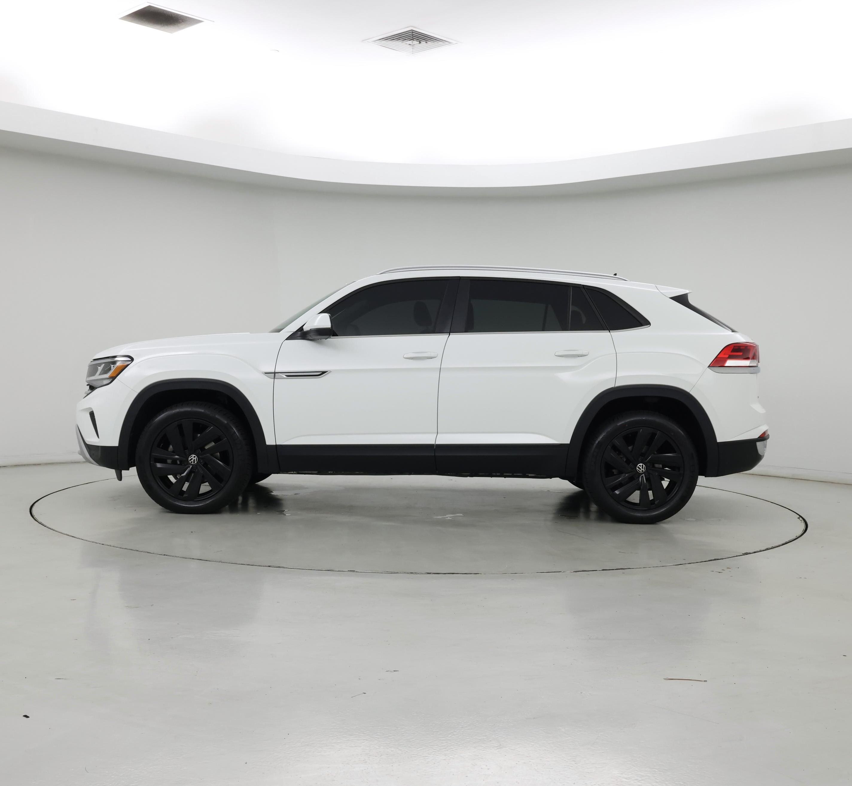 Thumbnail: 2022 Volkswagen Atlas - 3