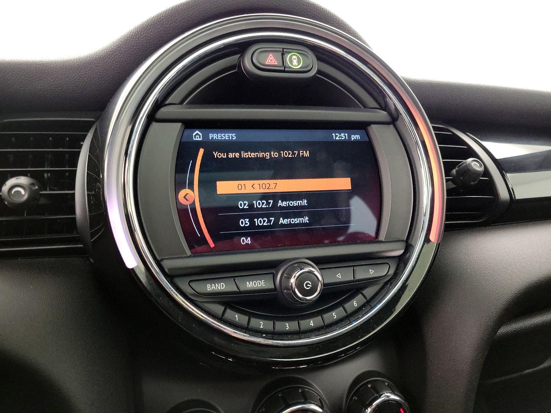 Thumbnail: 2021 MINI Cooper Hardtop - 16