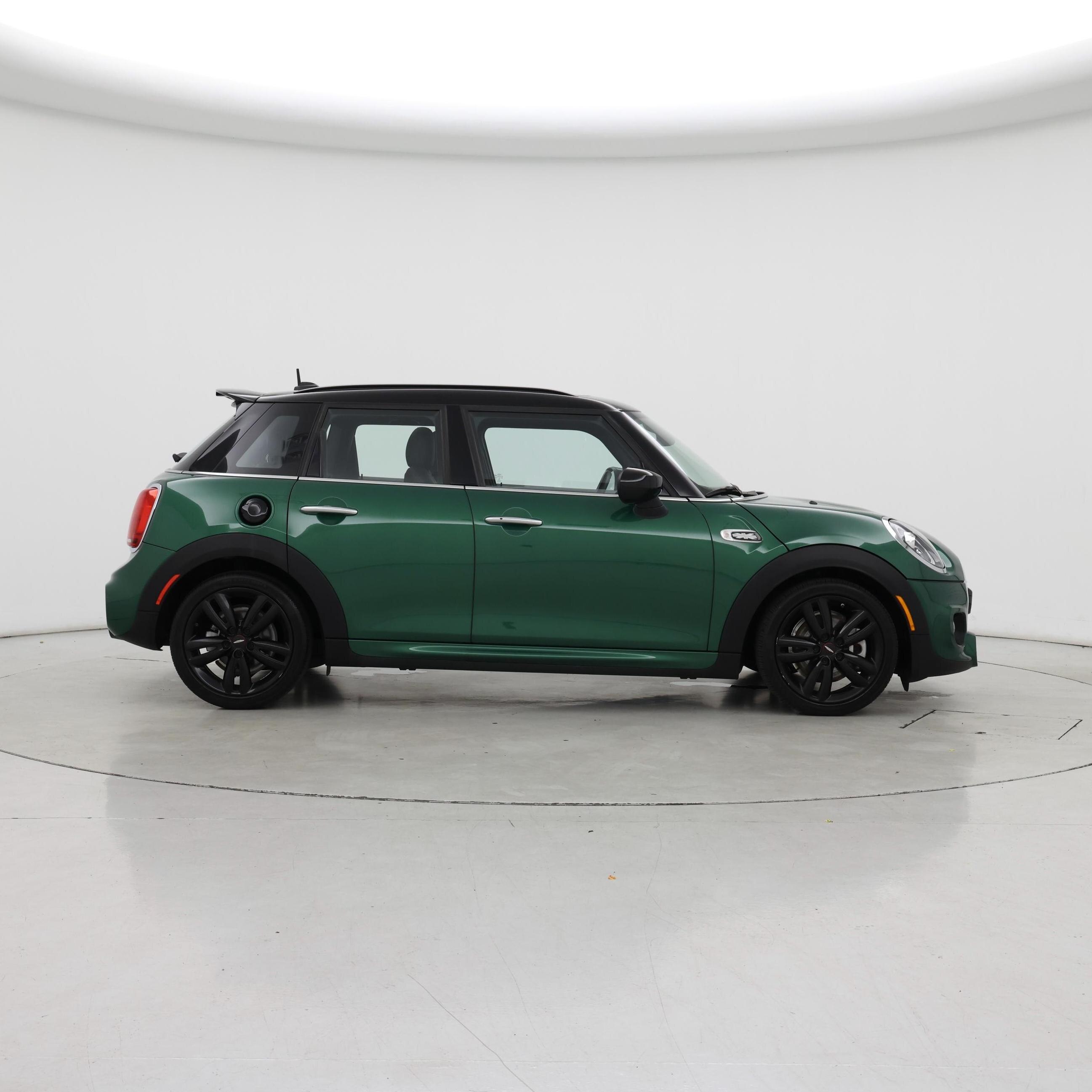 Thumbnail: 2021 MINI Cooper Hardtop - 7