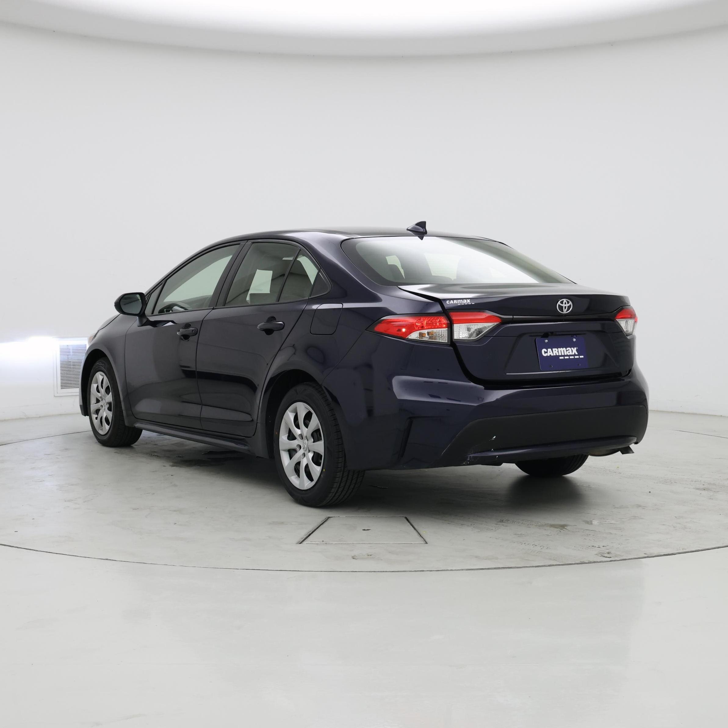 Thumbnail: 2021 Toyota Corolla - 2