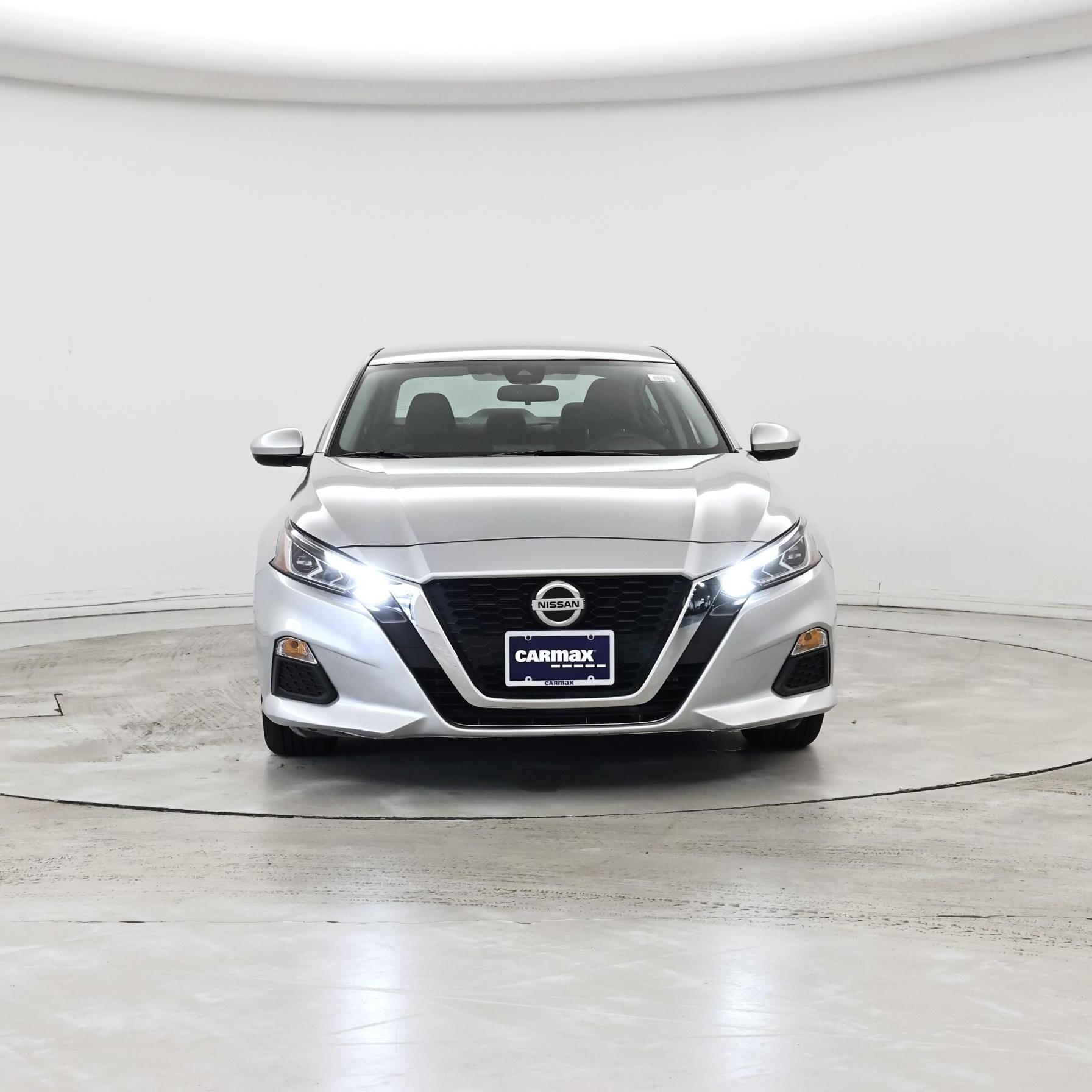 Thumbnail: 2022 Nissan Altima - 5