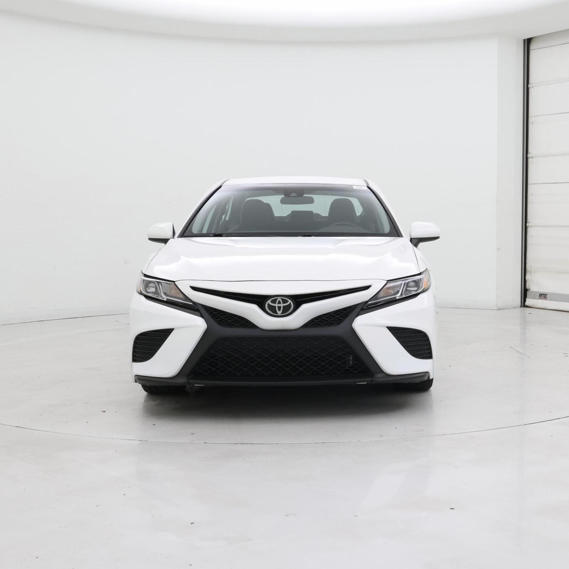Thumbnail: 2020 Toyota Camry - 5