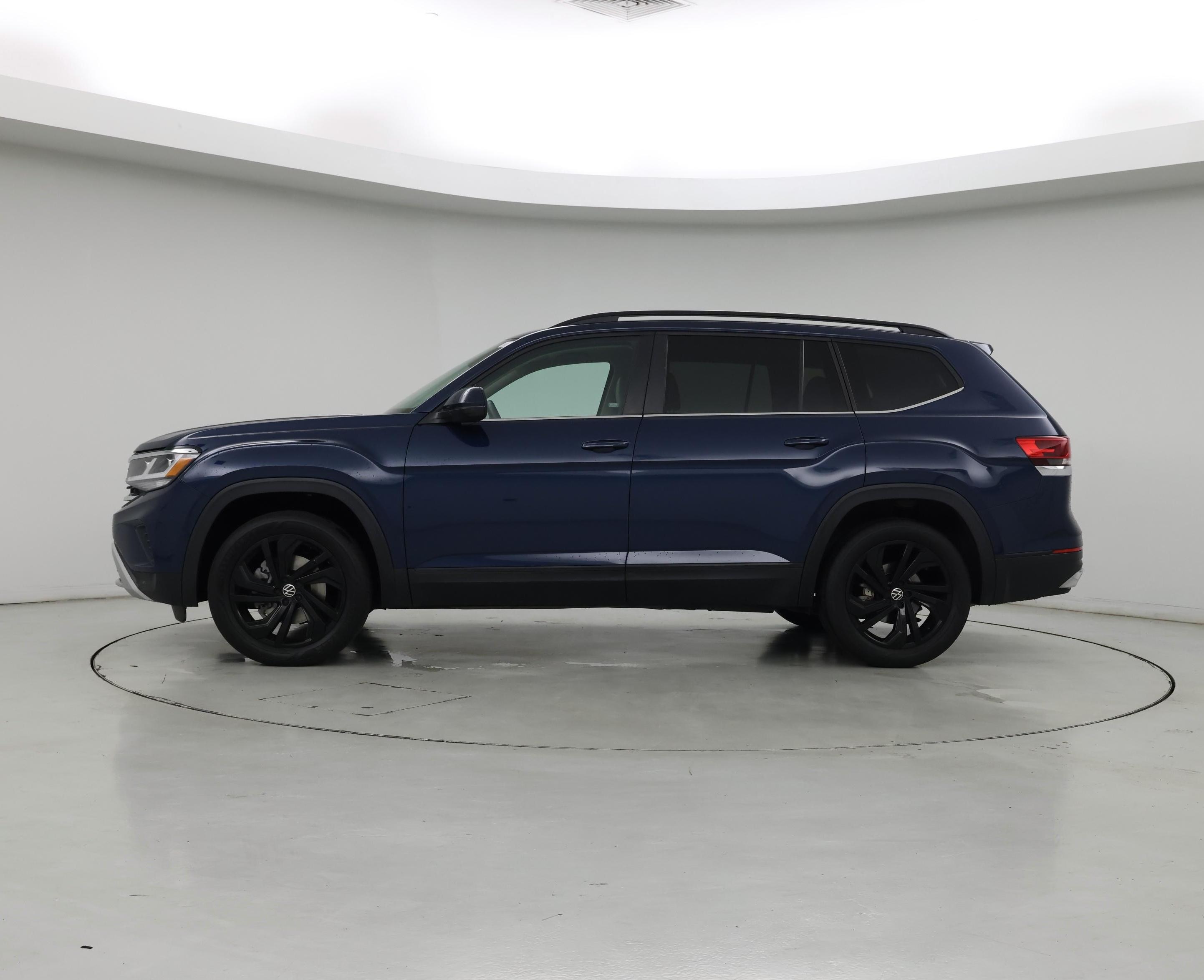 Thumbnail: 2022 Volkswagen Atlas - 3