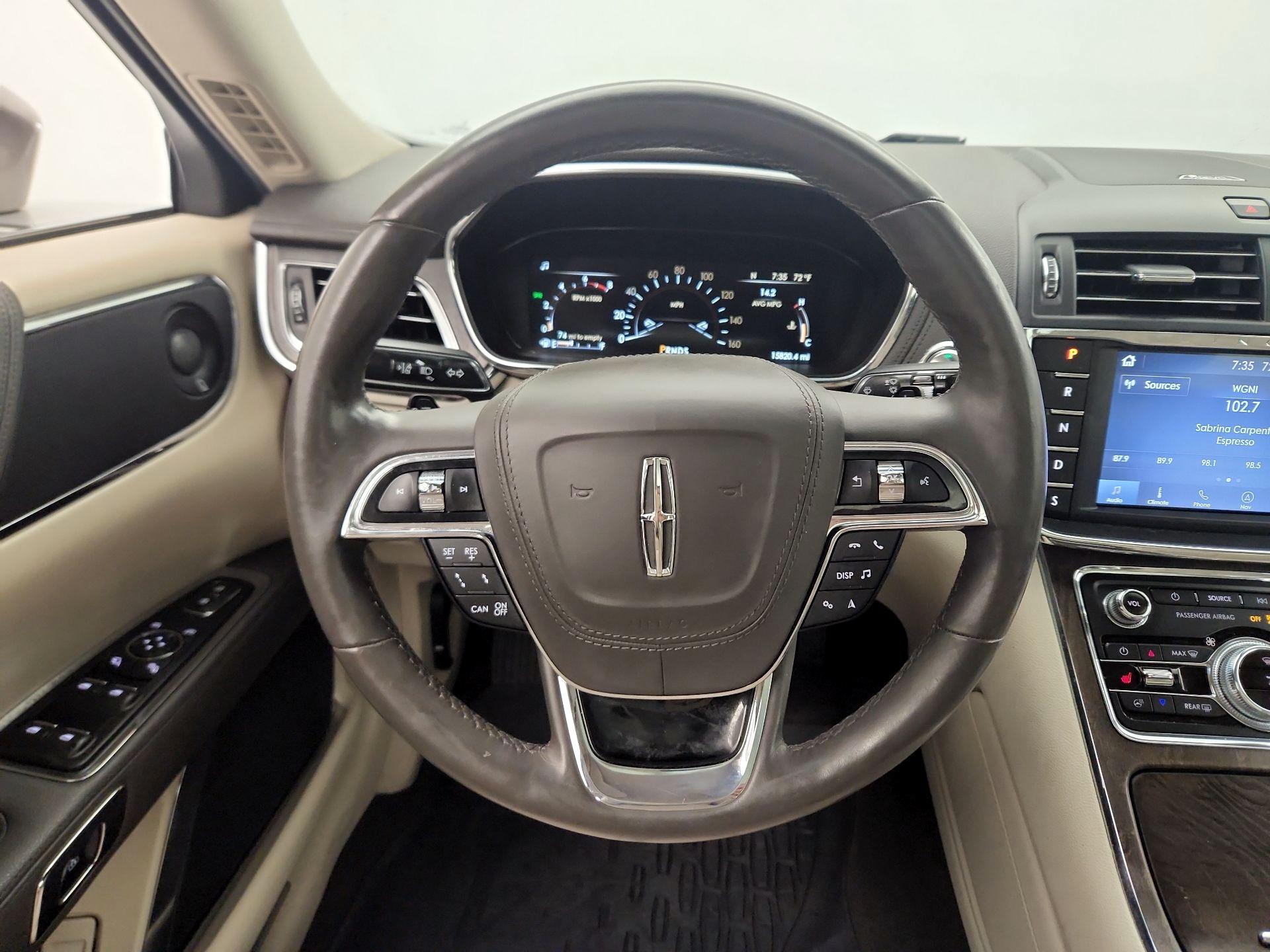 Thumbnail: 2020 Lincoln Continental - 10