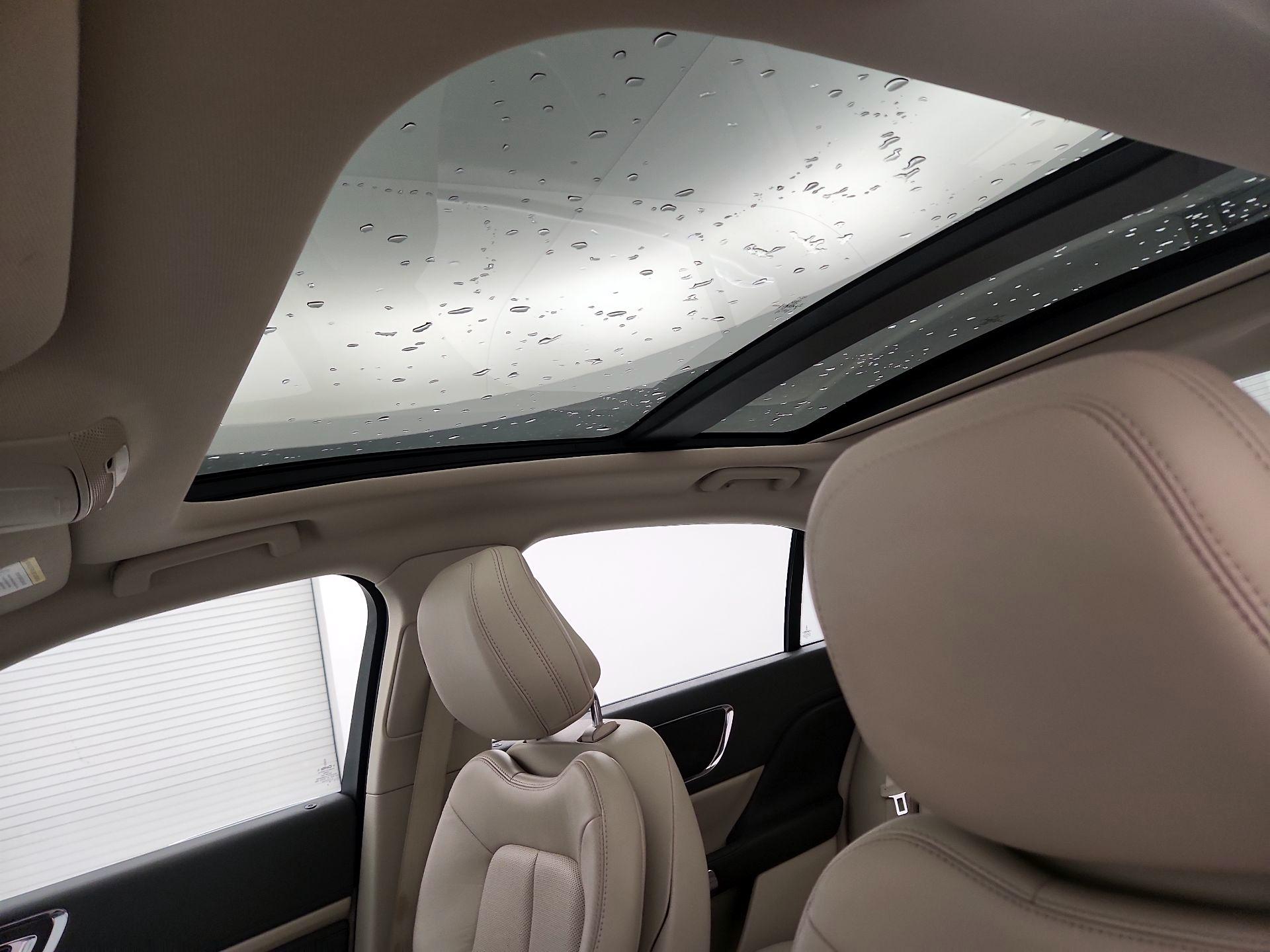 Thumbnail: 2020 Lincoln Continental - 20