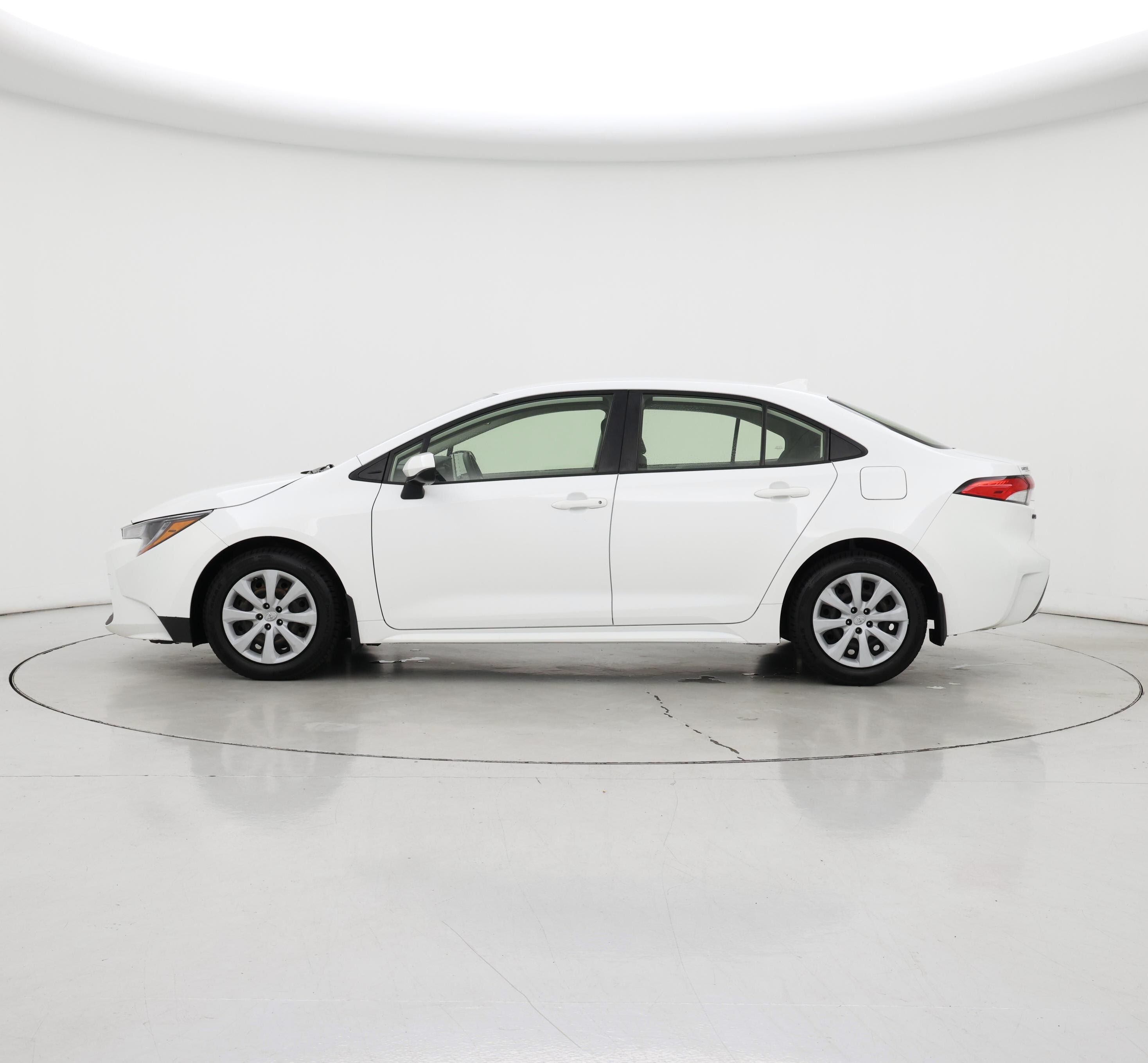 Thumbnail: 2021 Toyota Corolla - 3