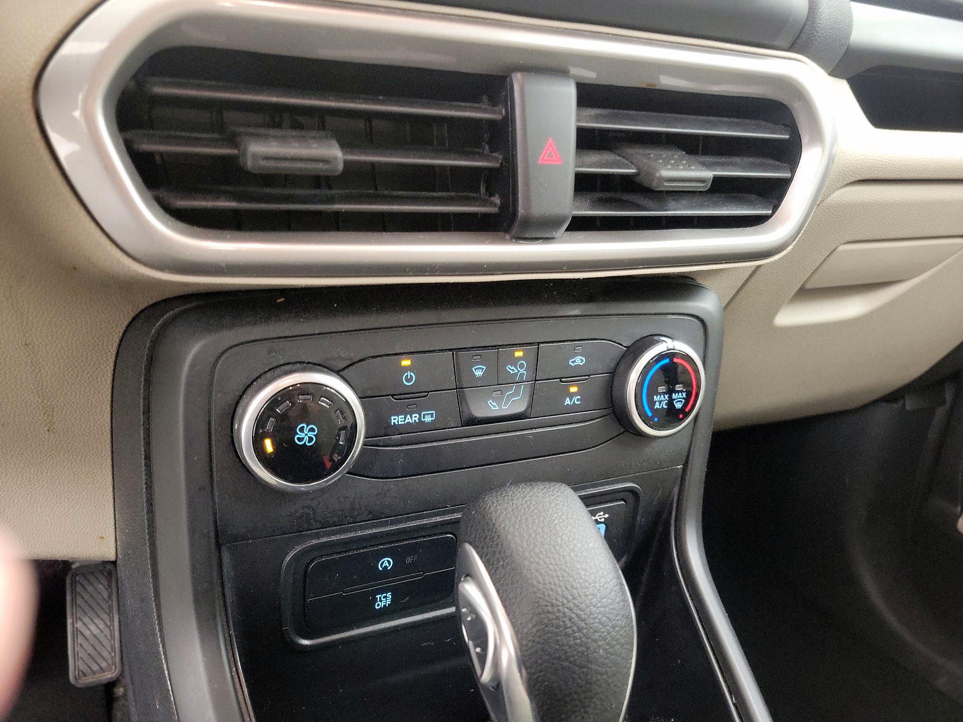 Thumbnail: 2021 Ford EcoSport - 16