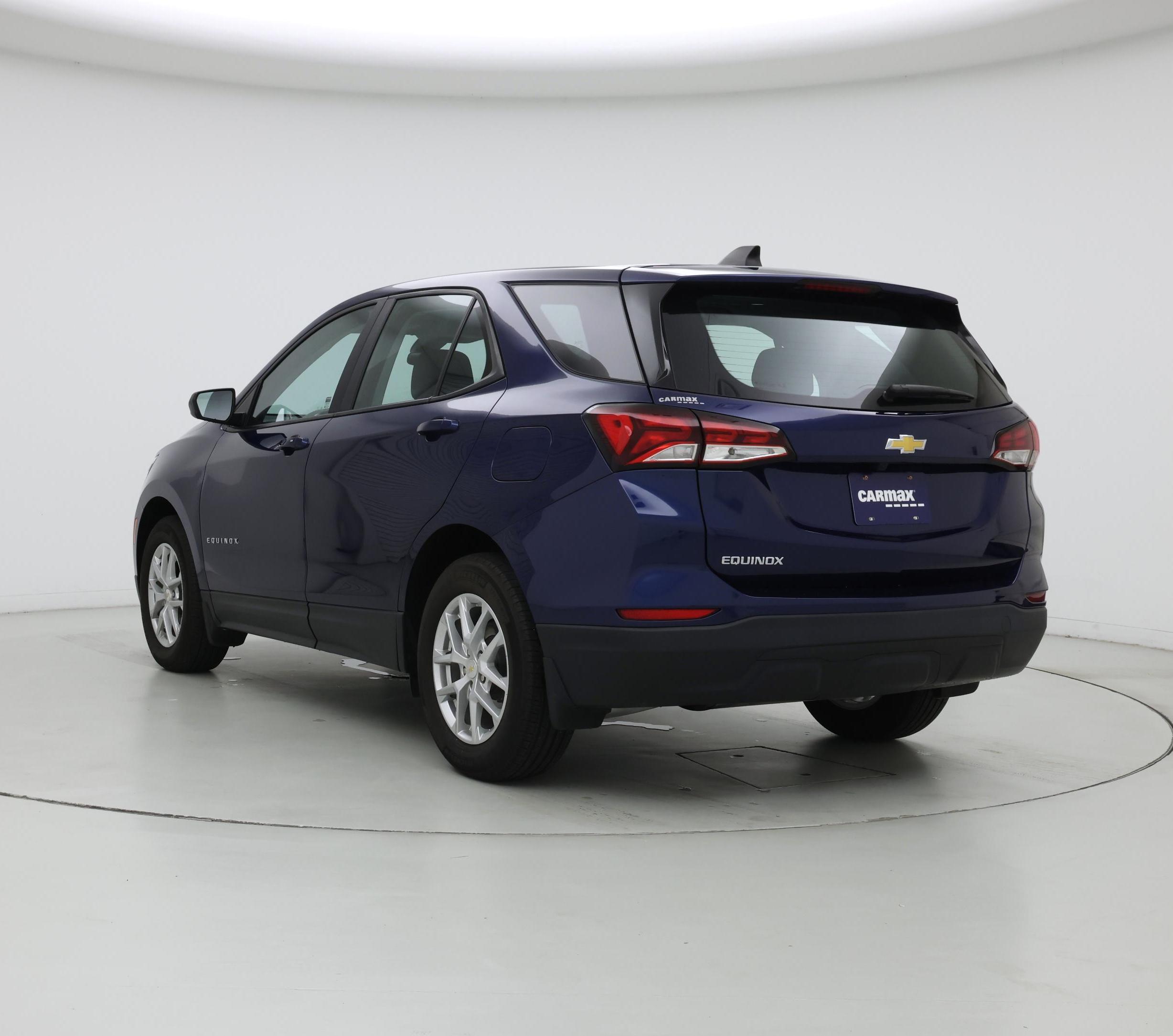 Thumbnail: 2022 Chevrolet Equinox - 2