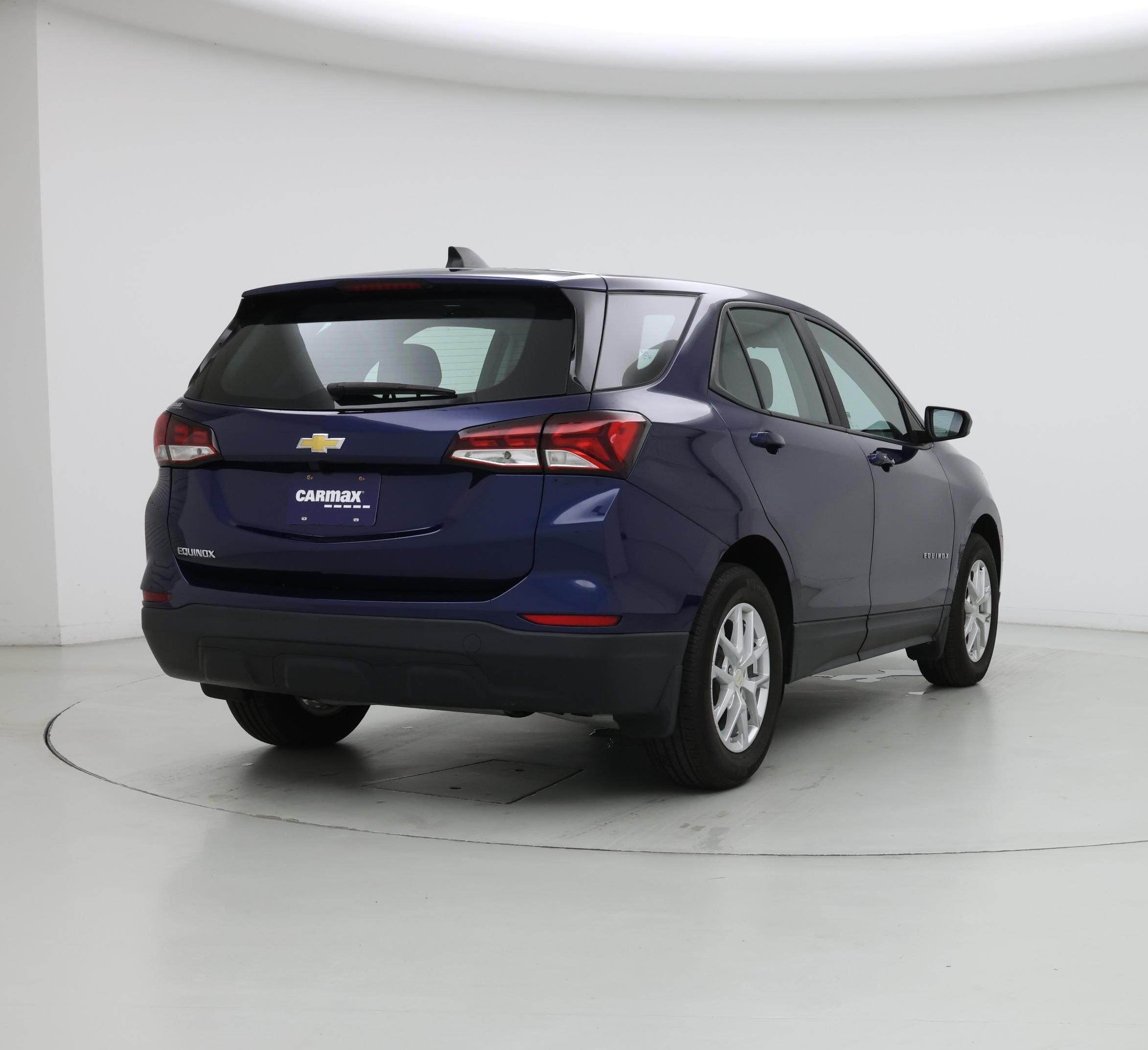 Thumbnail: 2022 Chevrolet Equinox - 8
