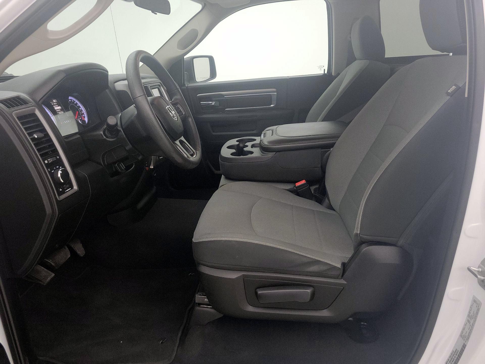Thumbnail: 2022 RAM 1500 Classic - 11