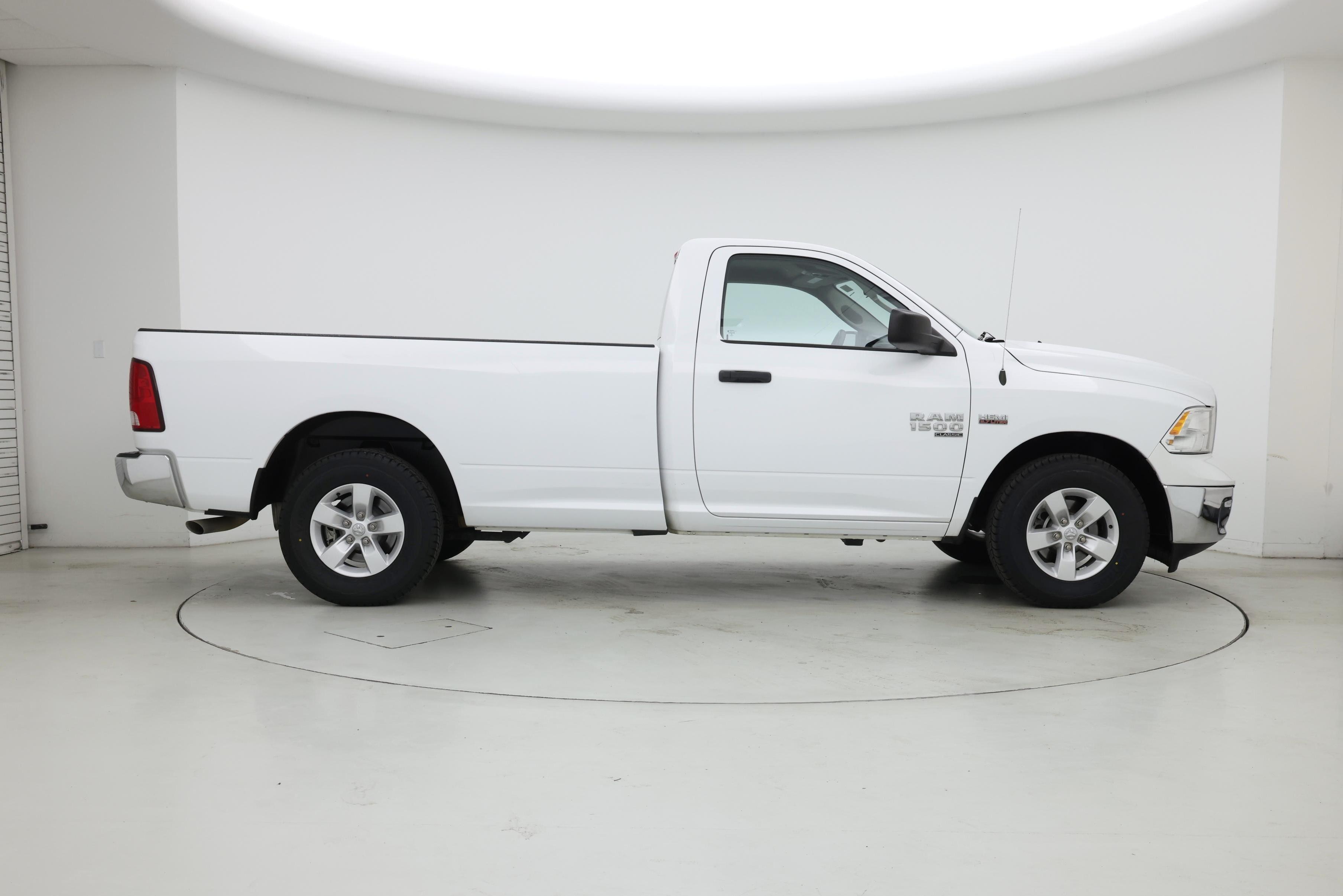 Thumbnail: 2022 RAM 1500 Classic - 7