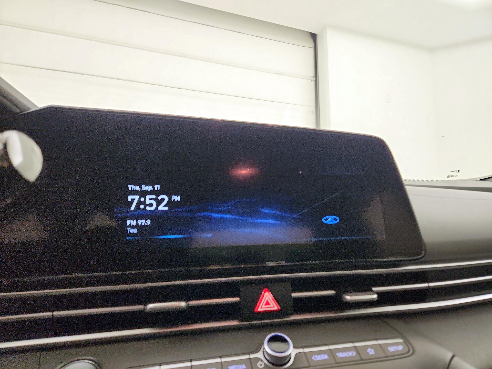 Thumbnail: 2023 Hyundai Elantra - 16