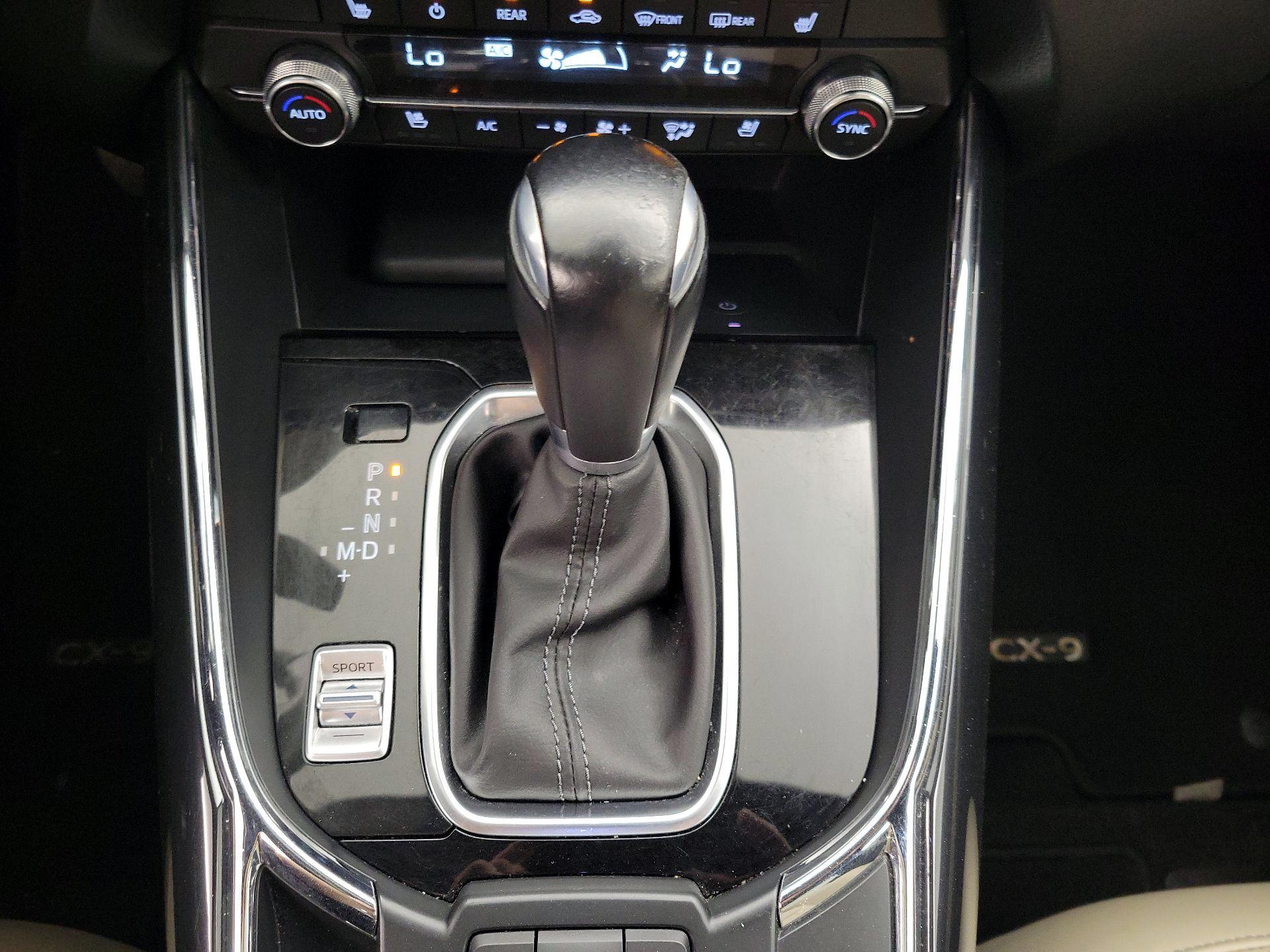 Thumbnail: 2022 Mazda CX-9 - 18