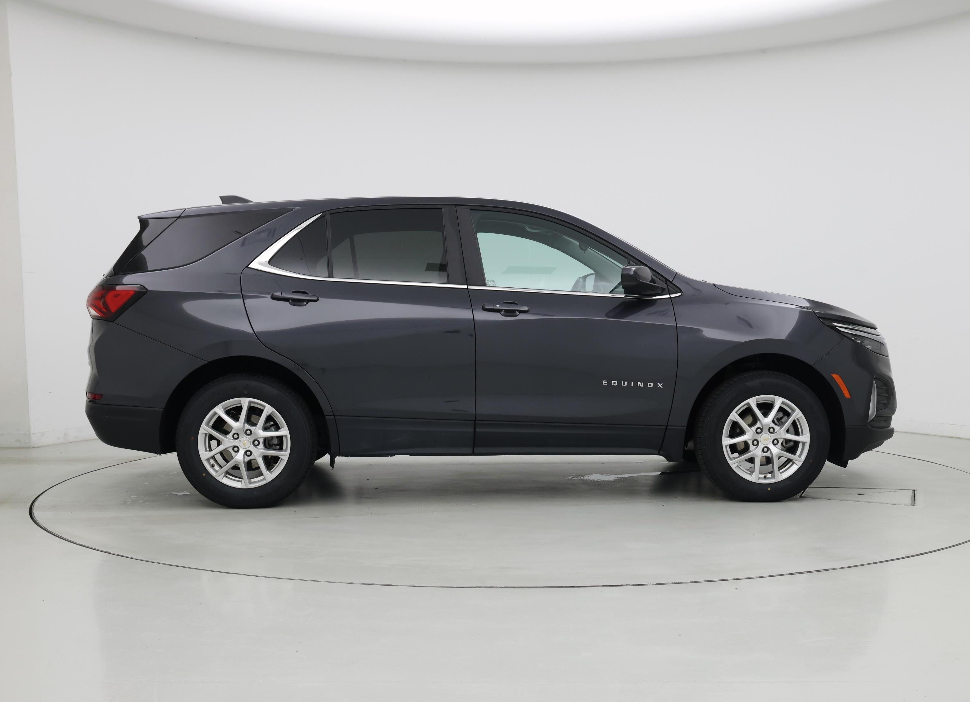 Thumbnail: 2022 Chevrolet Equinox - 7