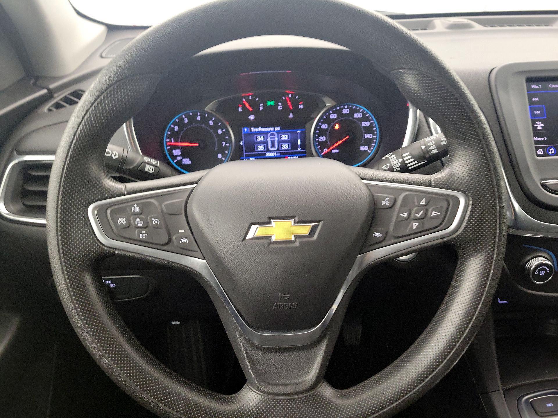Thumbnail: 2023 Chevrolet Equinox - 10