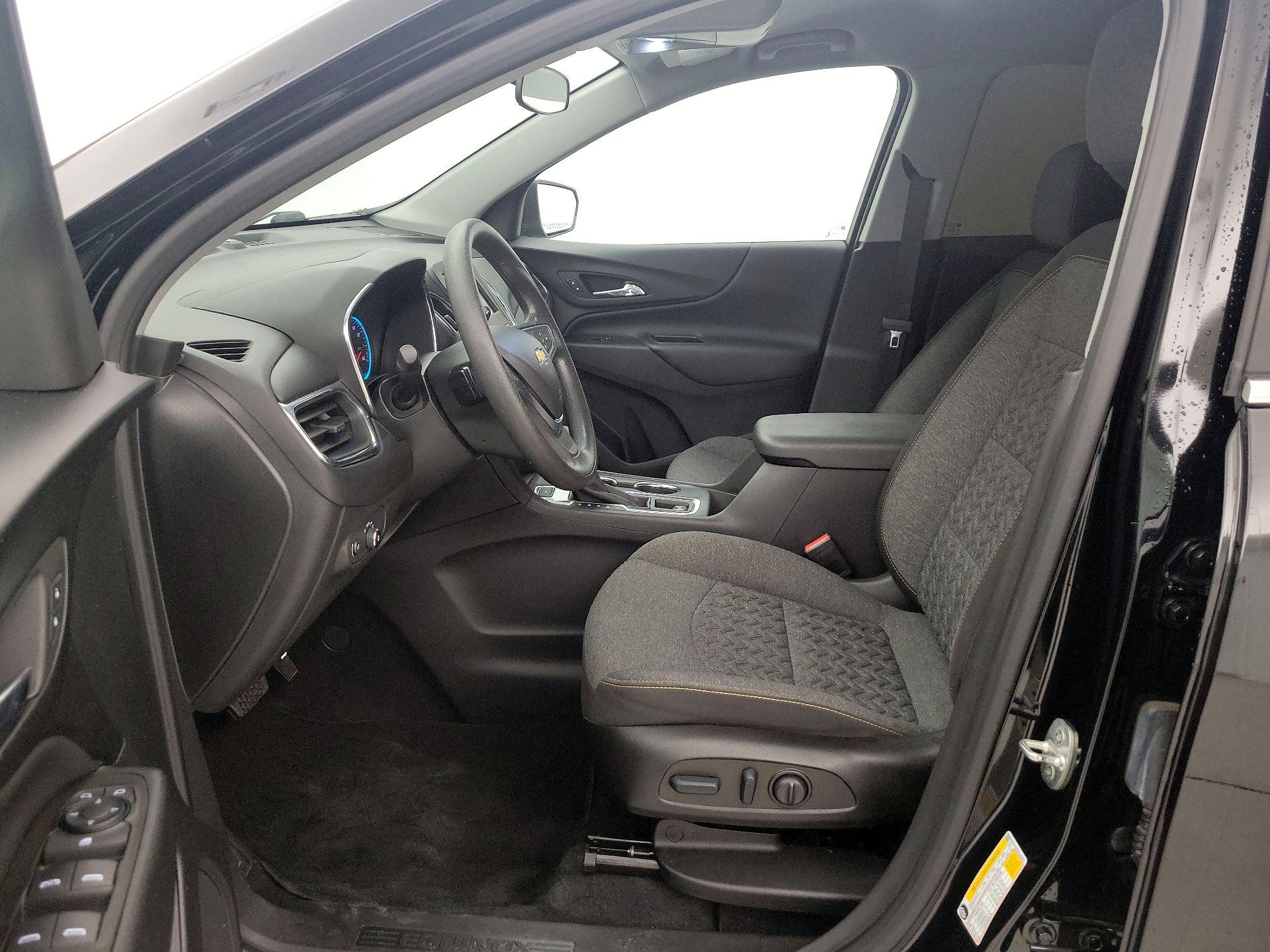Thumbnail: 2023 Chevrolet Equinox - 11