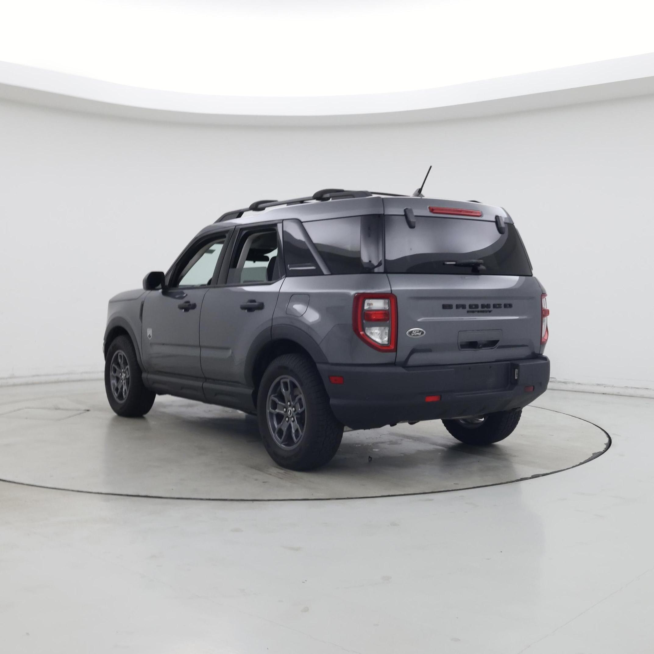 Thumbnail: 2022 Ford Bronco Sport - 2