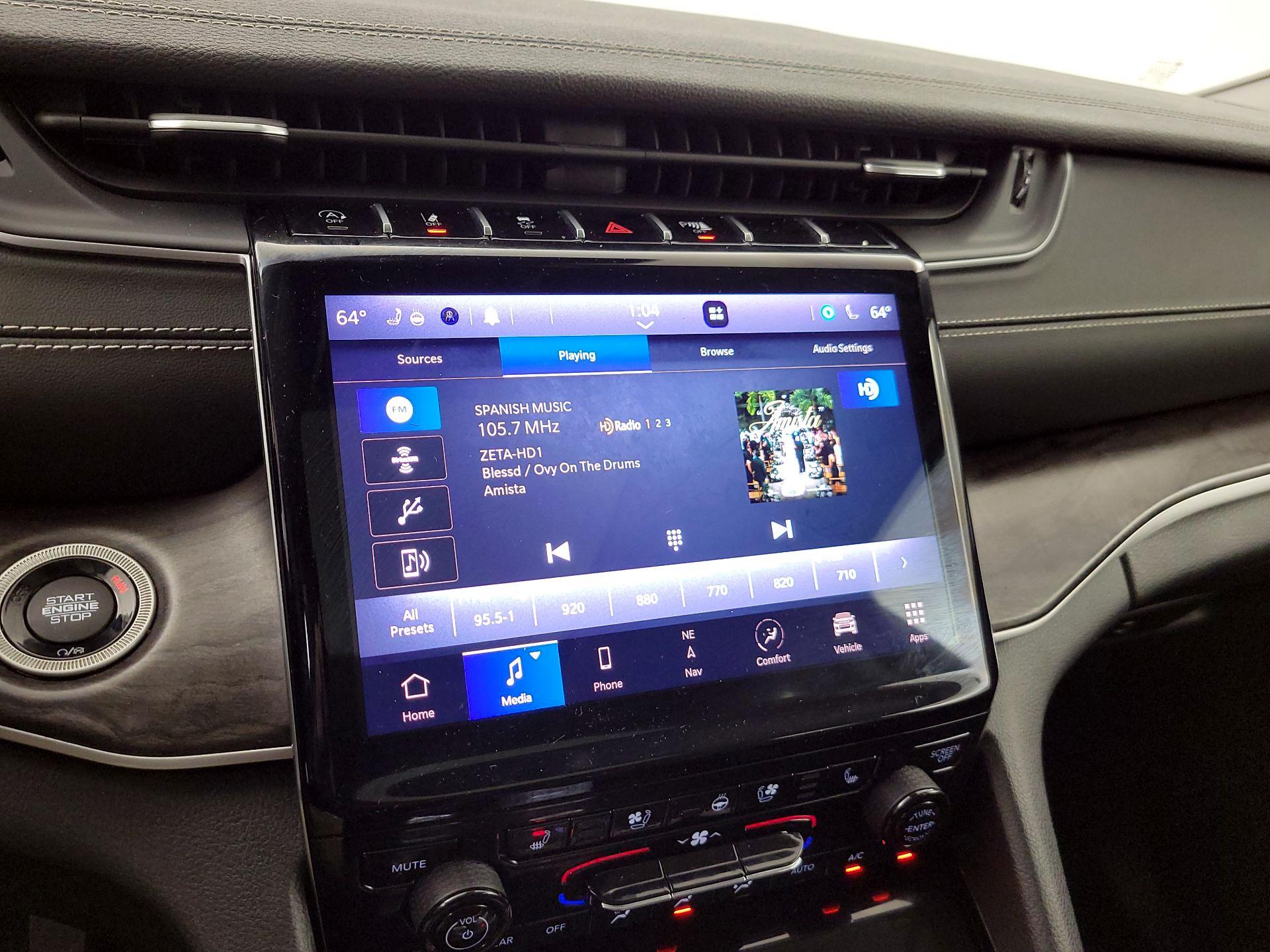 Thumbnail: 2021 Jeep Grand Cherokee L - 16