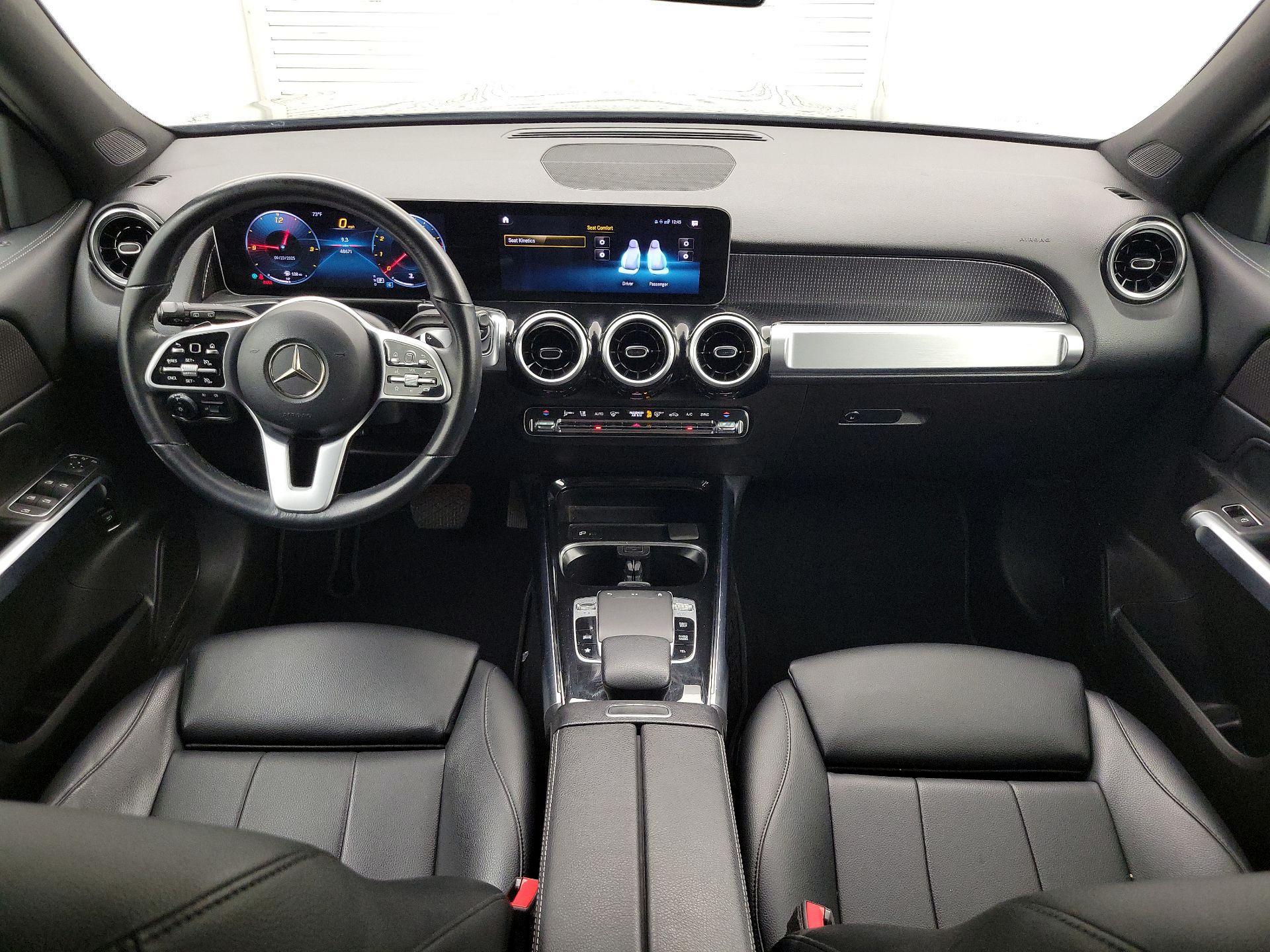 Thumbnail: 2020 Mercedes-Benz GLB - 9