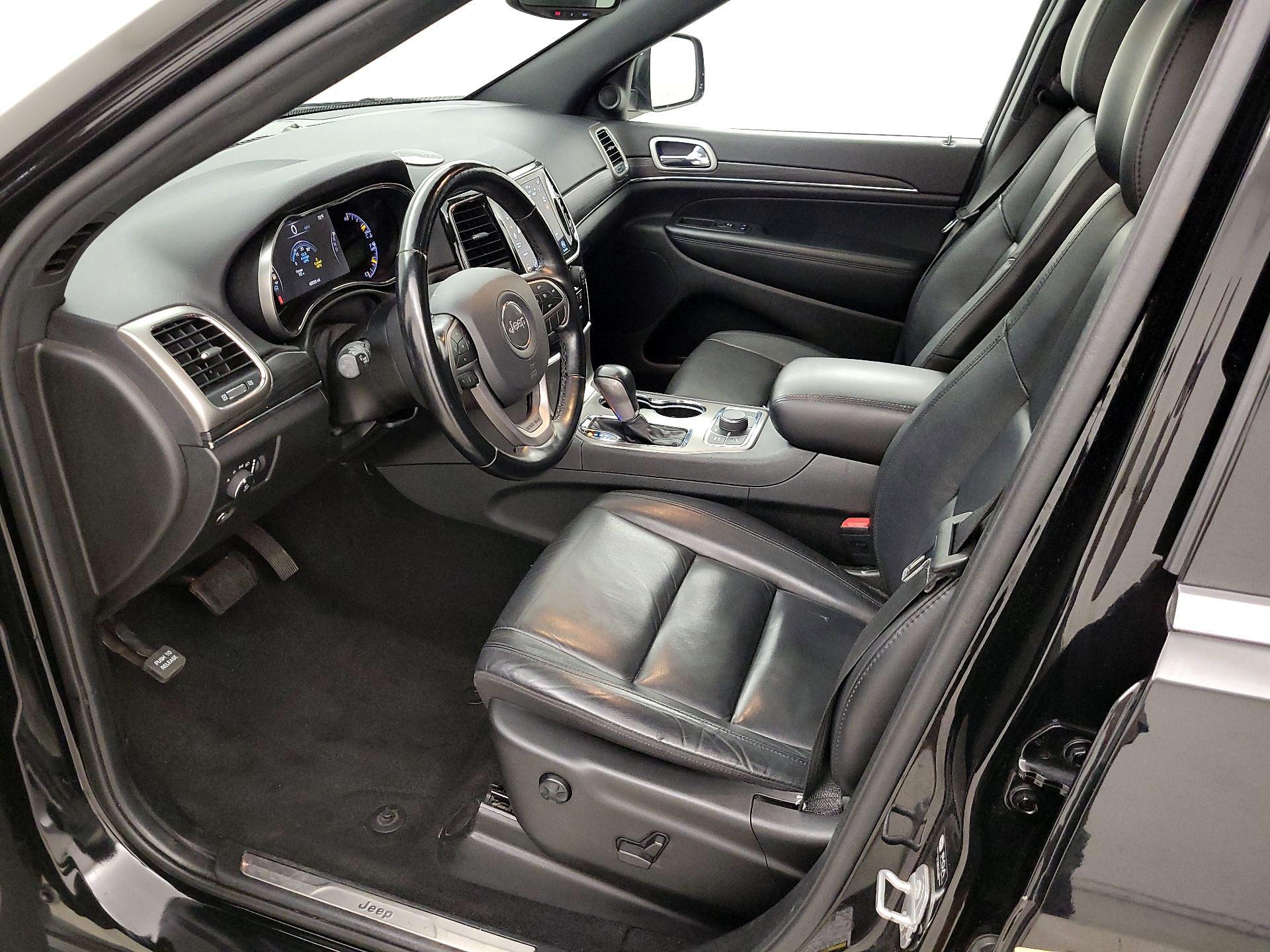 Thumbnail: 2022 Jeep Grand Cherokee - 11