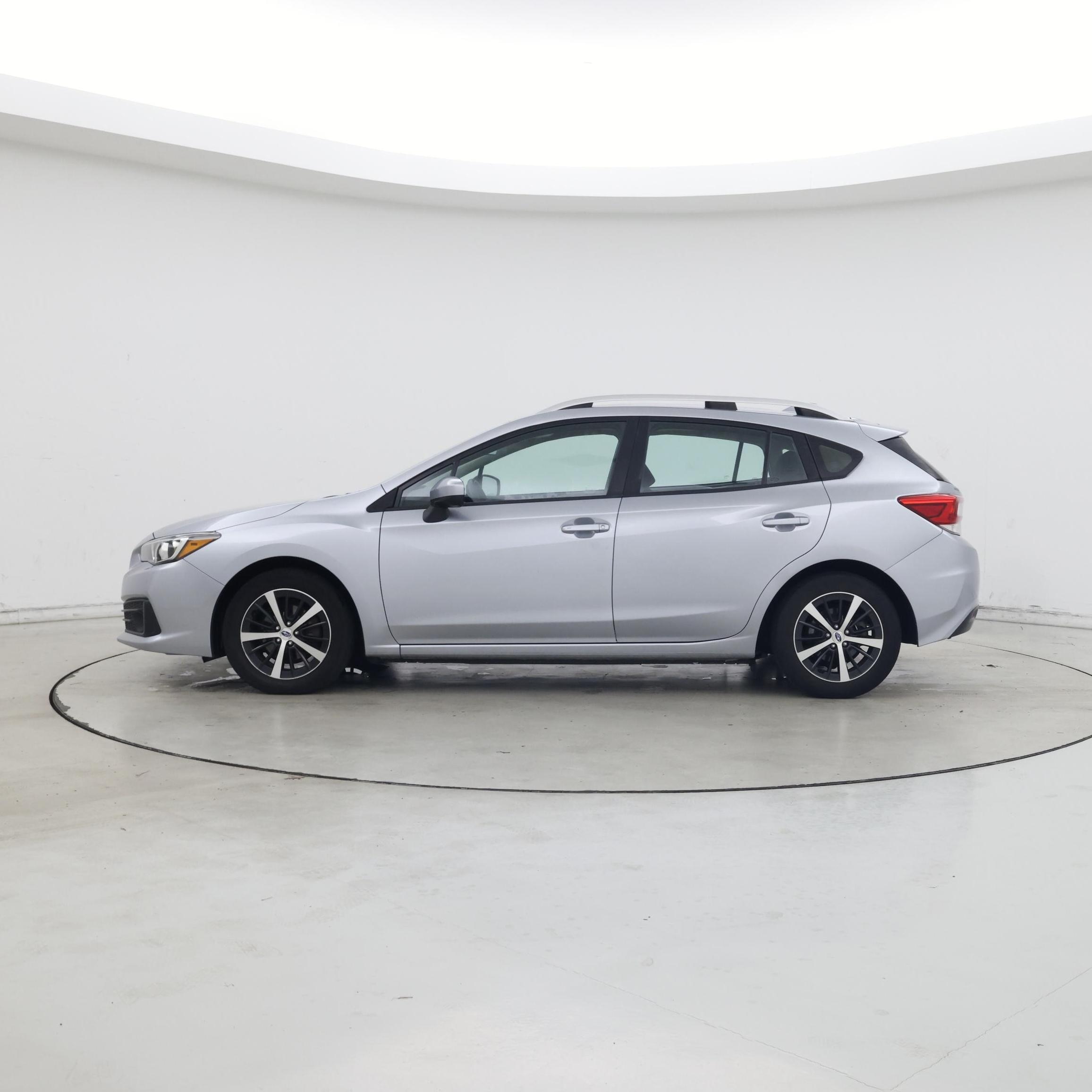 Thumbnail: 2022 Subaru Impreza - 3