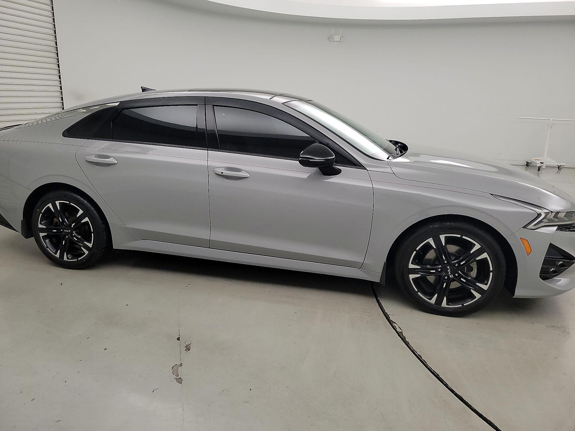 Thumbnail: 2022 Kia K5 - 4